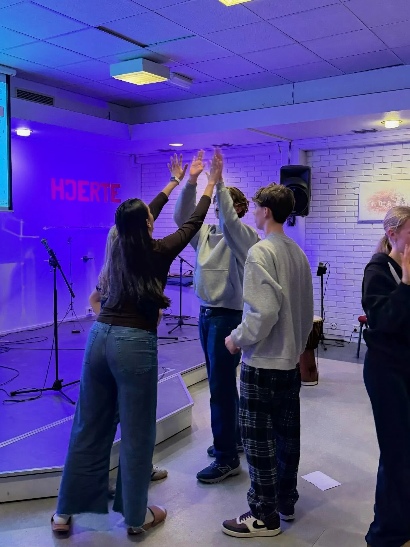 Hele 51 9.-klassinger tok turen til Sygna p&aring; hospitering 🥳
De har f&aring;tt et innblikk i hvordan det er &aring; g&aring; p&aring; de ulike studietilbudene og hvordan det er &aring; bo p&aring; internatskole!

En skikkelig fin gjeng som vi h&