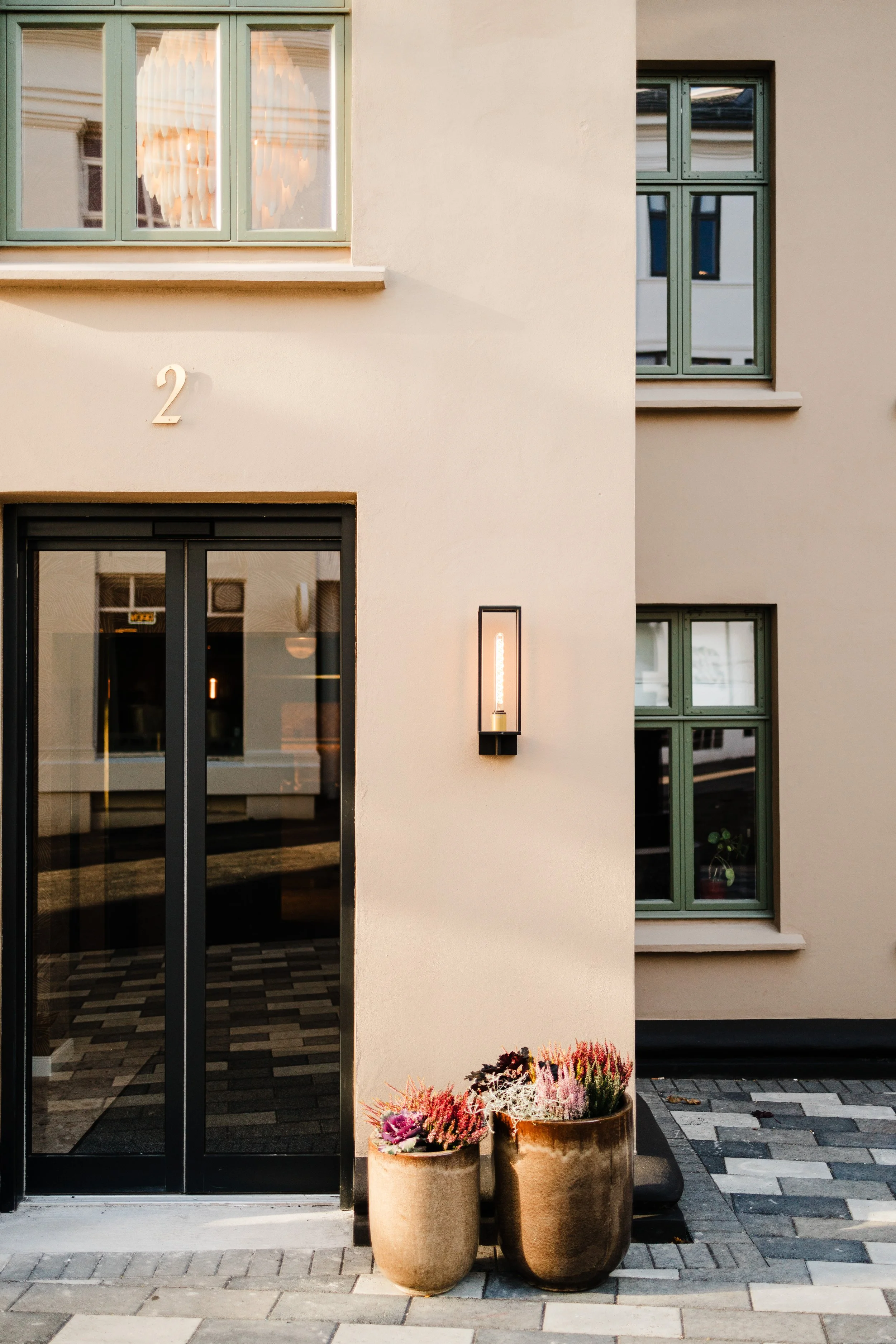 Which Flóra Hotel Should You Choose for your Iceland Trip?
