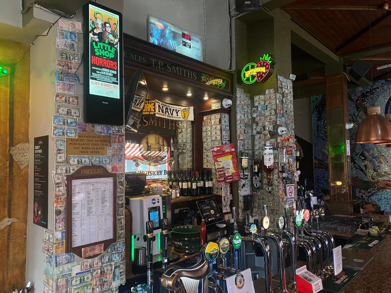 C13_Tenvito_In_Bar_BGET_LSOH_2.jpeg
