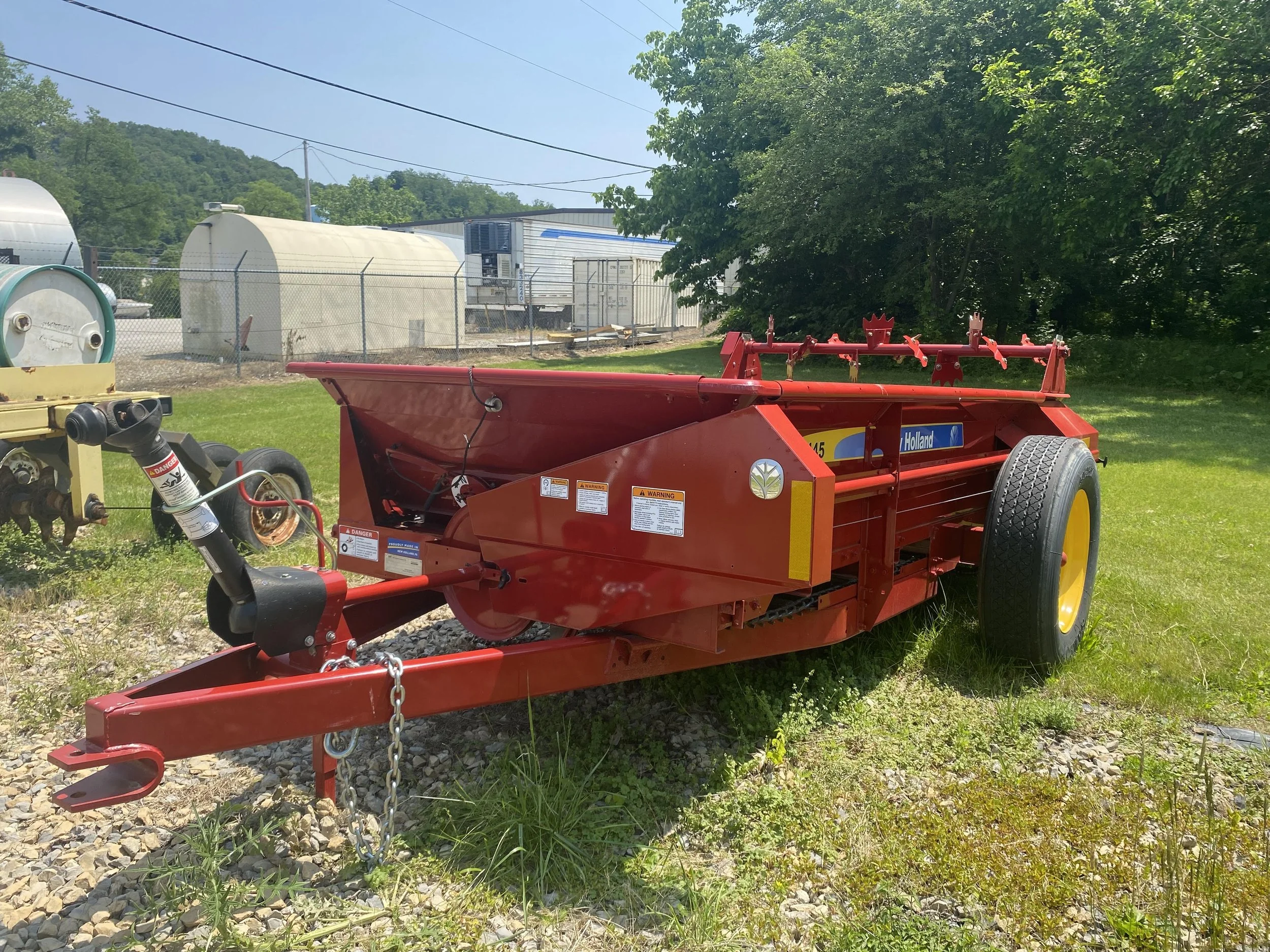 Manure Spreader.jpg