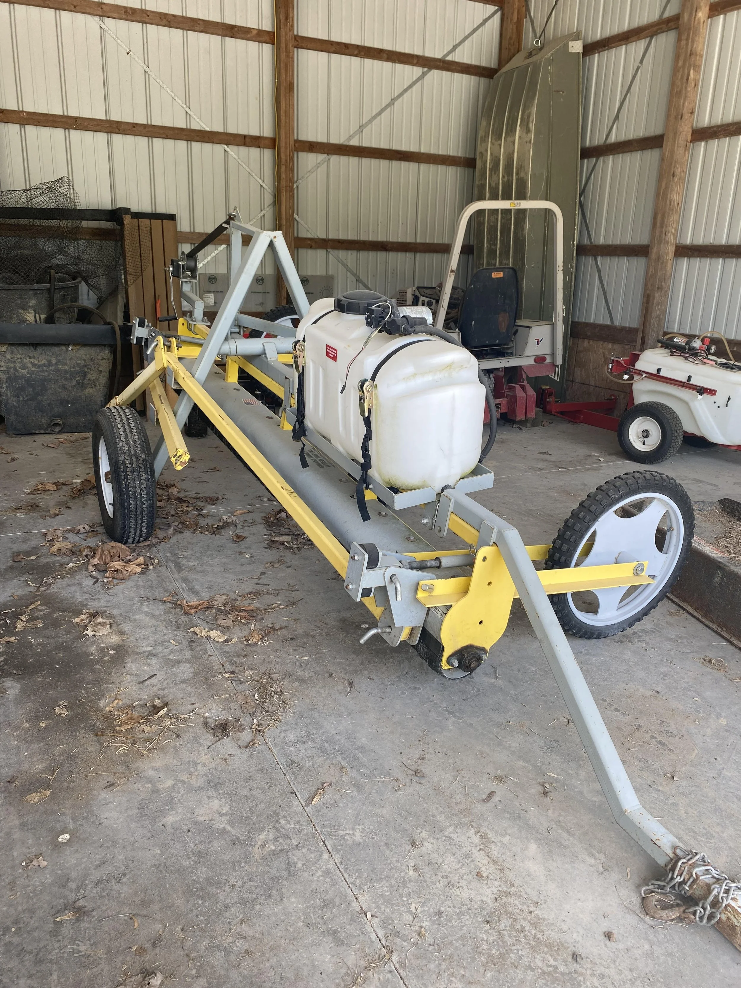 GrassWorks Weed Wiper.jpg