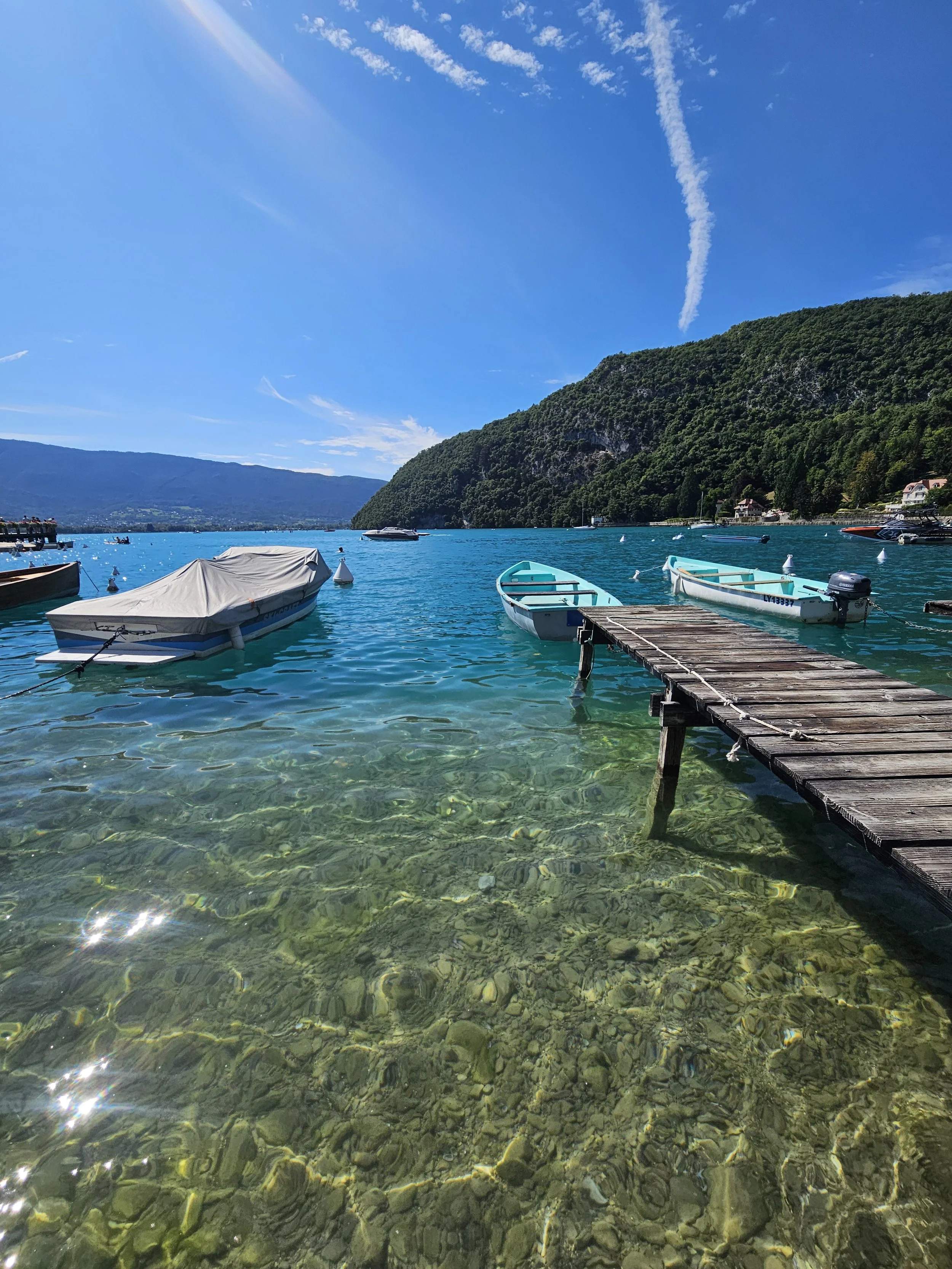 Camping Le Lanfonnet on the shores of Lac d' Annecy