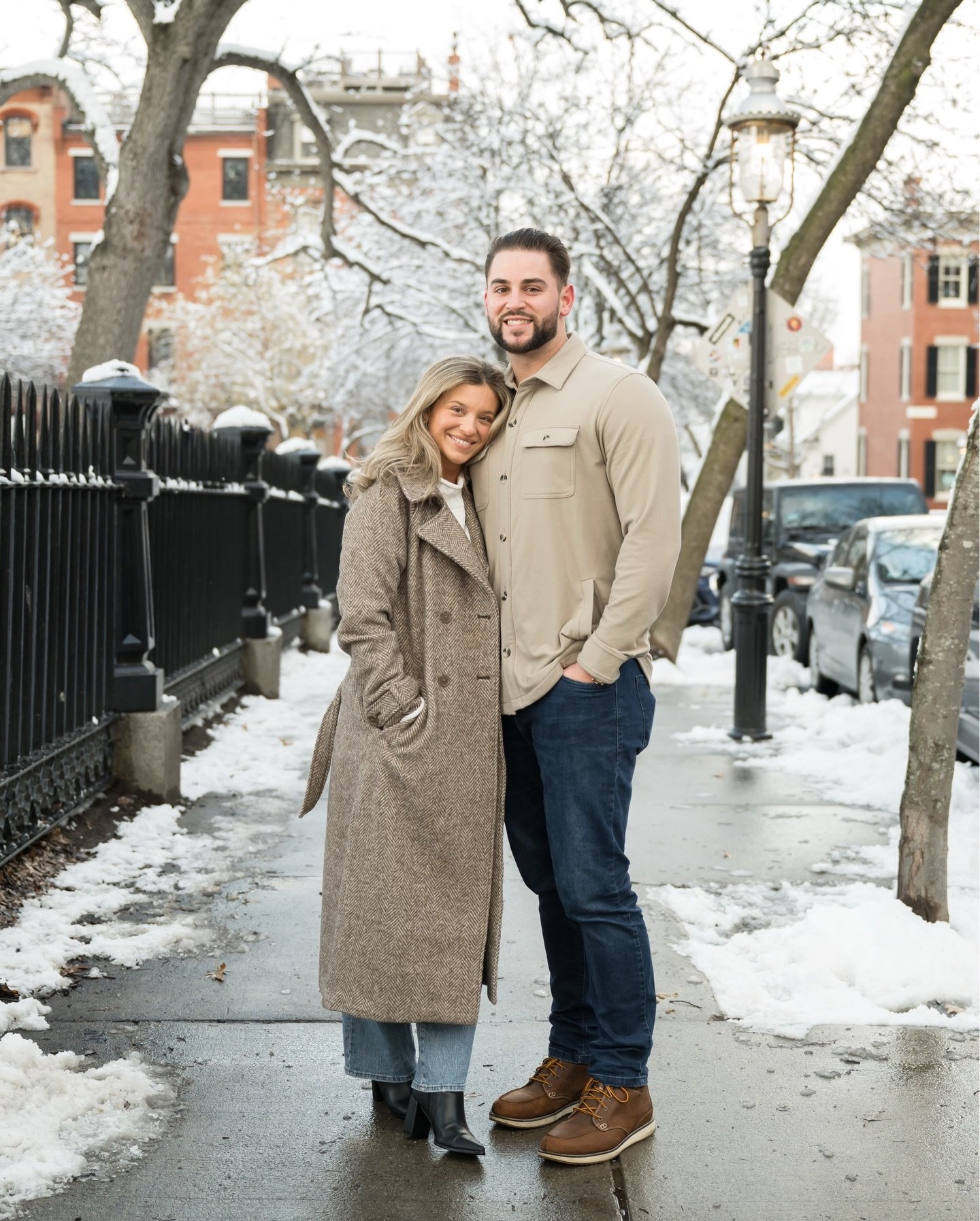 These two beautiful people are moving to the west coast at the end of month so we commemorated their time in Charlestown (and celebrated their NYE 💍) with an engagement session before they pack everything up and hit the road. 

Also, my warm weather