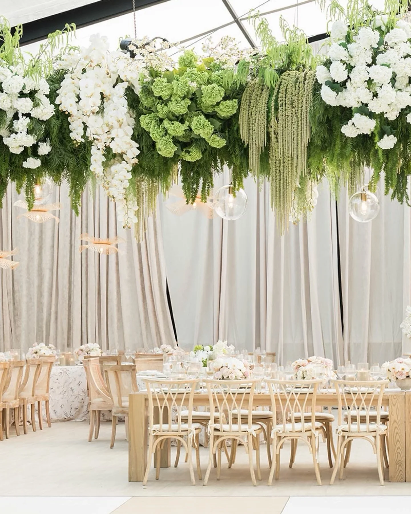 When I asked Maddie where they were getting married, she told me there was no spot more beautiful and more meaningful to them than her family&rsquo;s property in Maine. 

So there we were on a Saturday in August, just north of Boothbay Harbor, under 