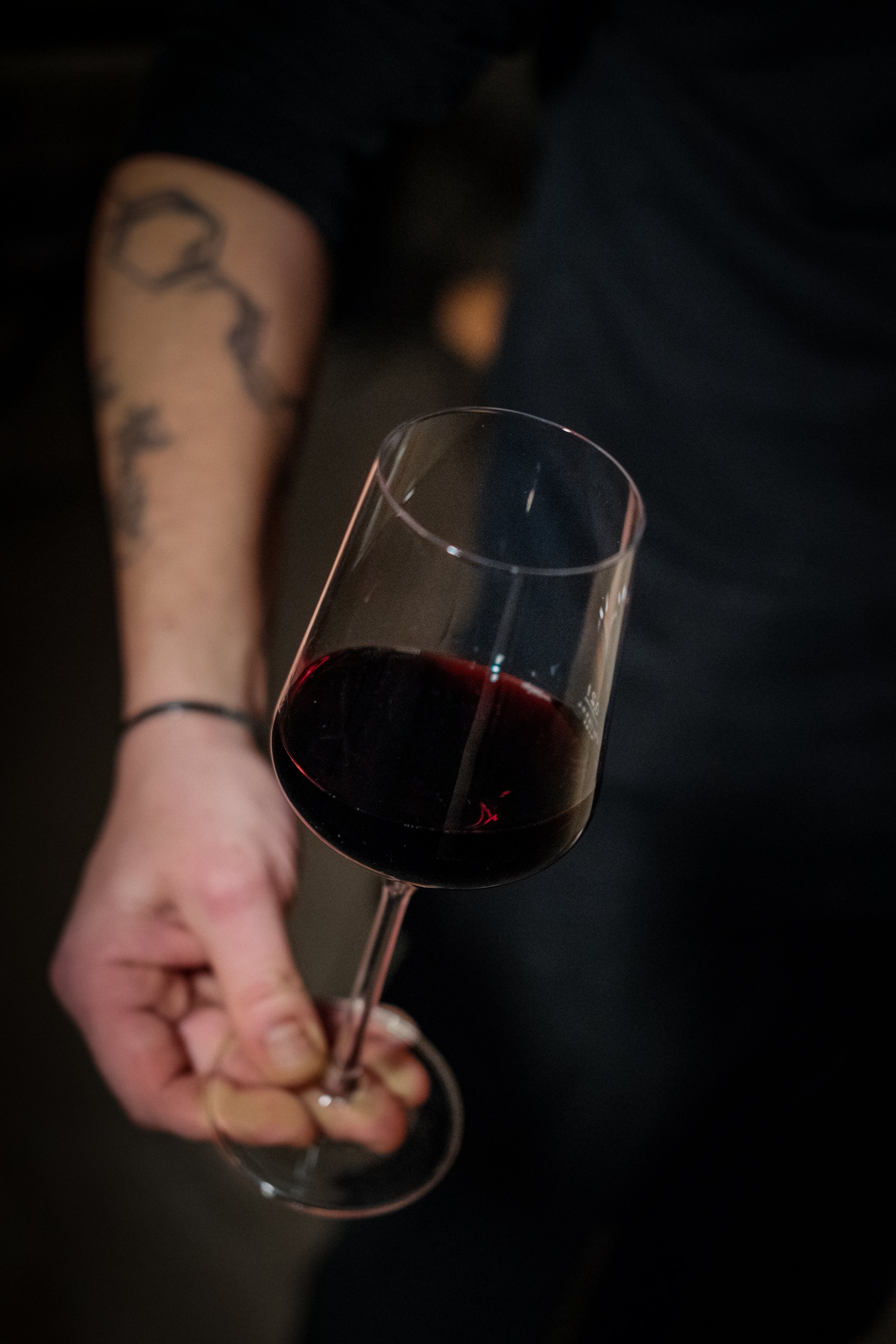 Evening ambiance photography with warm lighting at Raphaels Wine Bar in Germany