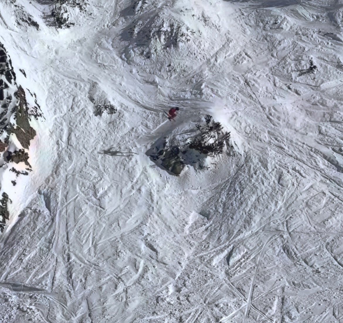 Congrats to Finn Griffith, class of 23. He was recently named to the Freeride World Tour!
Well done, Finn!
@skihuckfinn