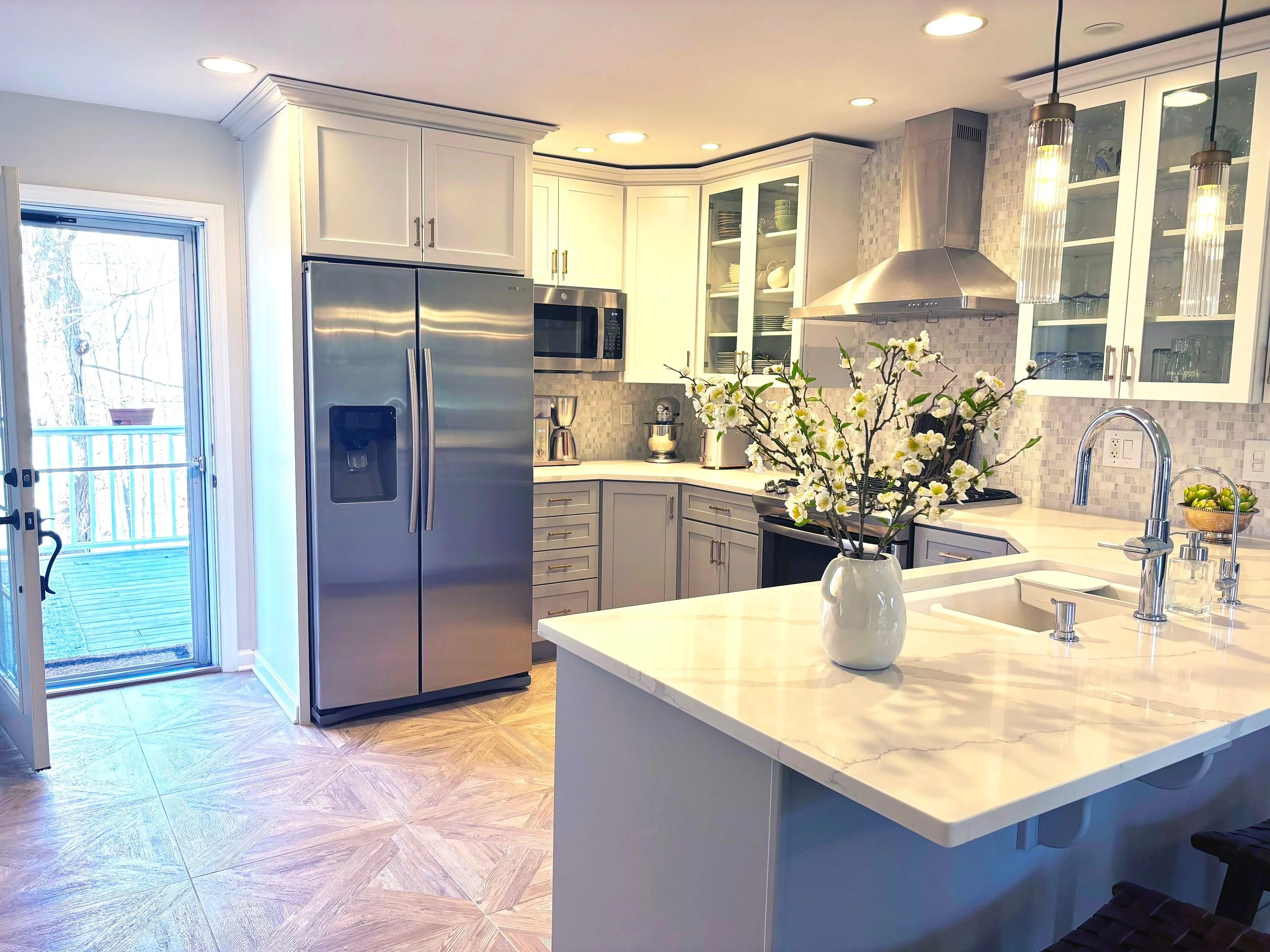 Kitchen_3.jpg
