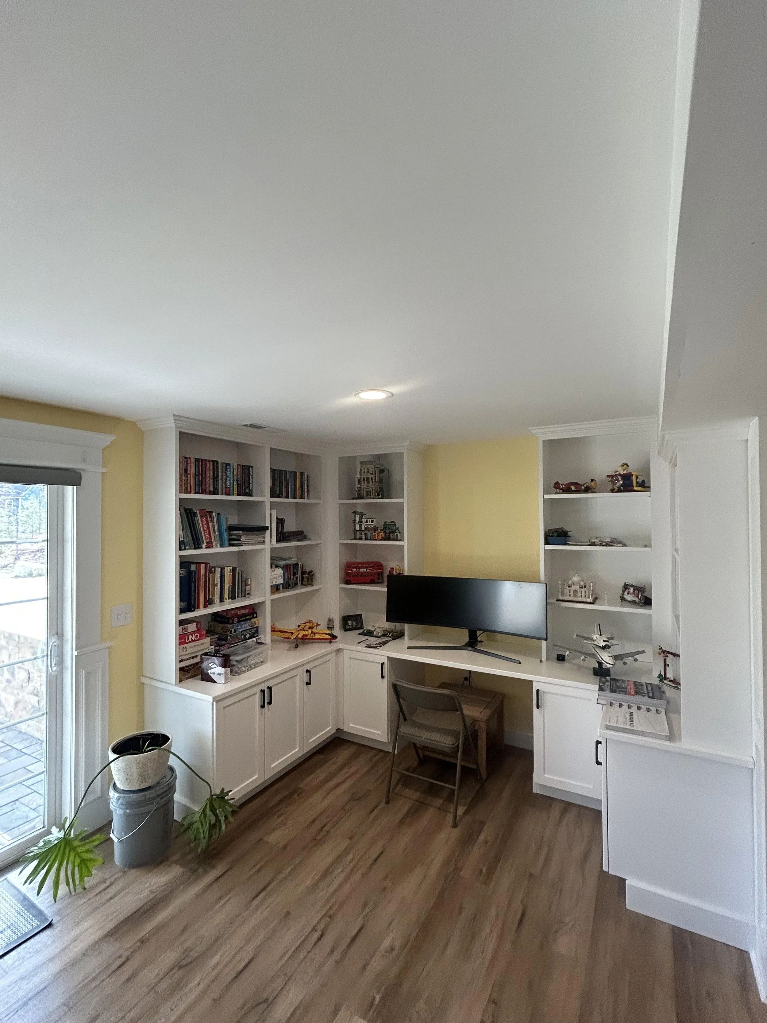 From Builder Grade to Premium Finish: Interior Repaint in Hudson, NH