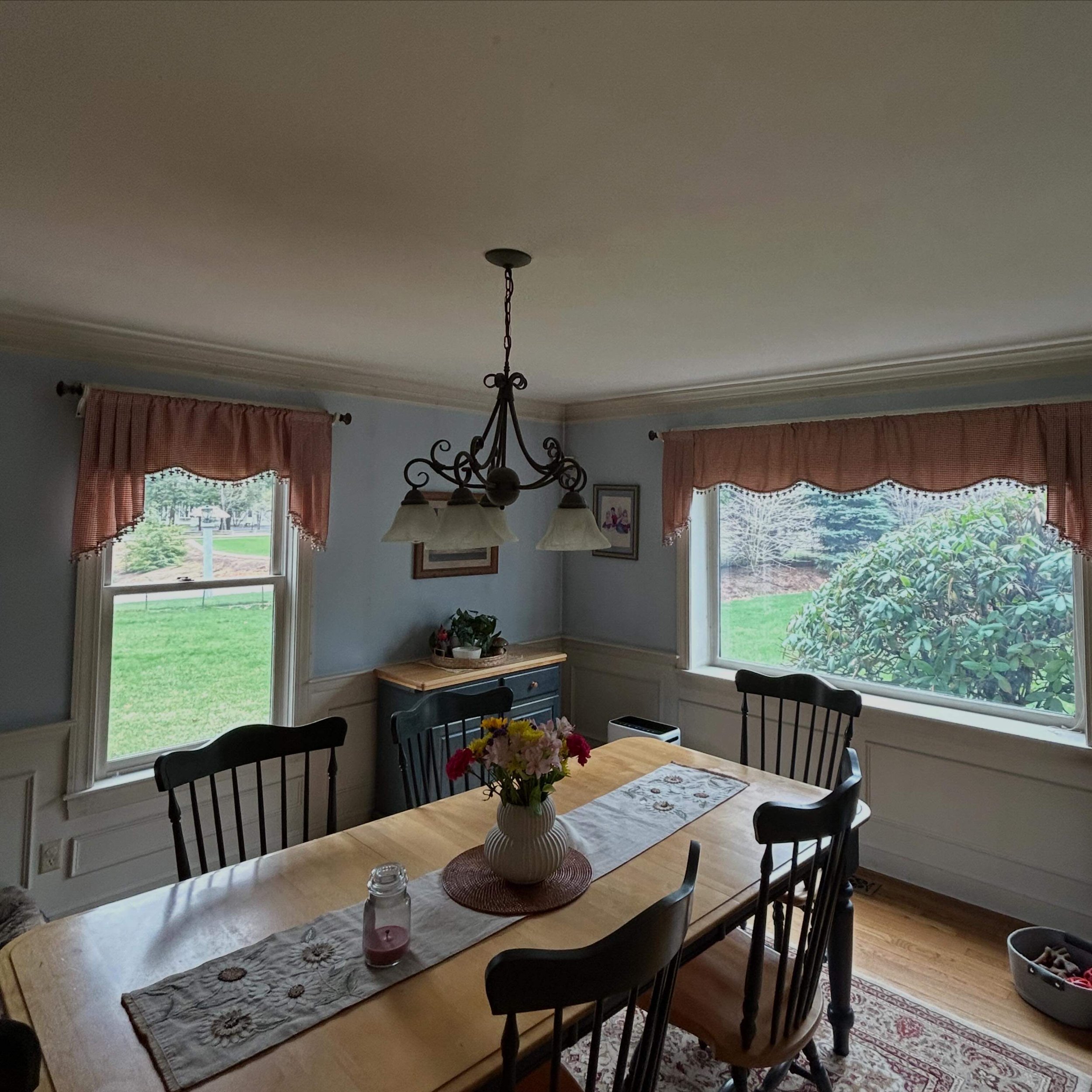 Room1before064EFB8B-5318-4357-9AB7-AD471C44FB63.jpg