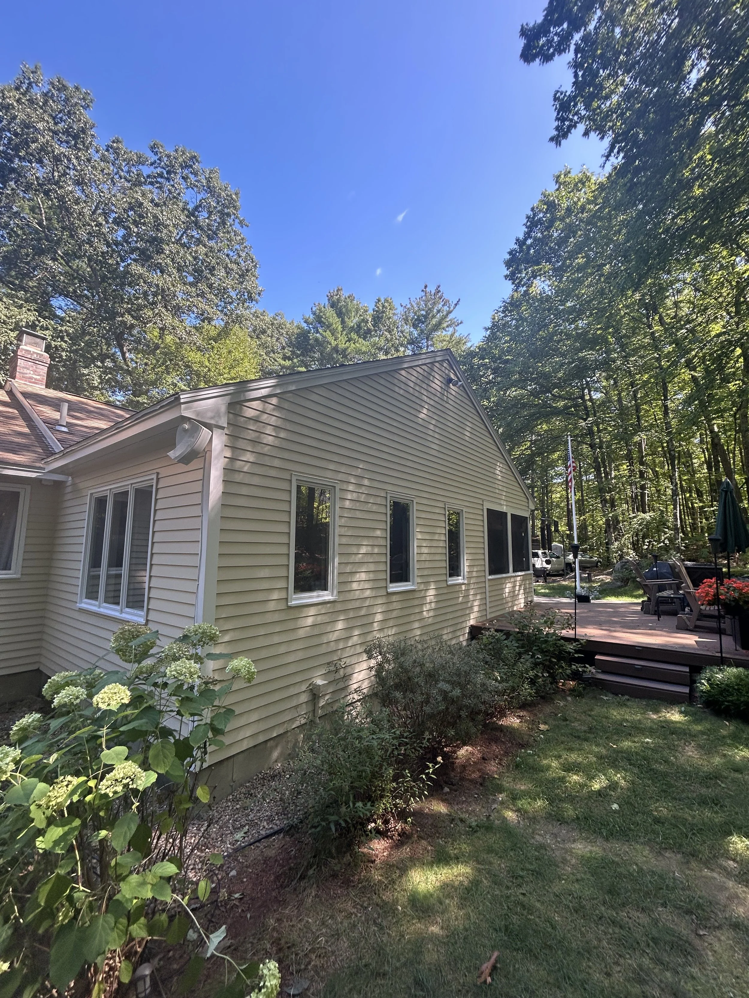 Exterior House Painting &amp; Carpentry Repairs in Amherst, NH