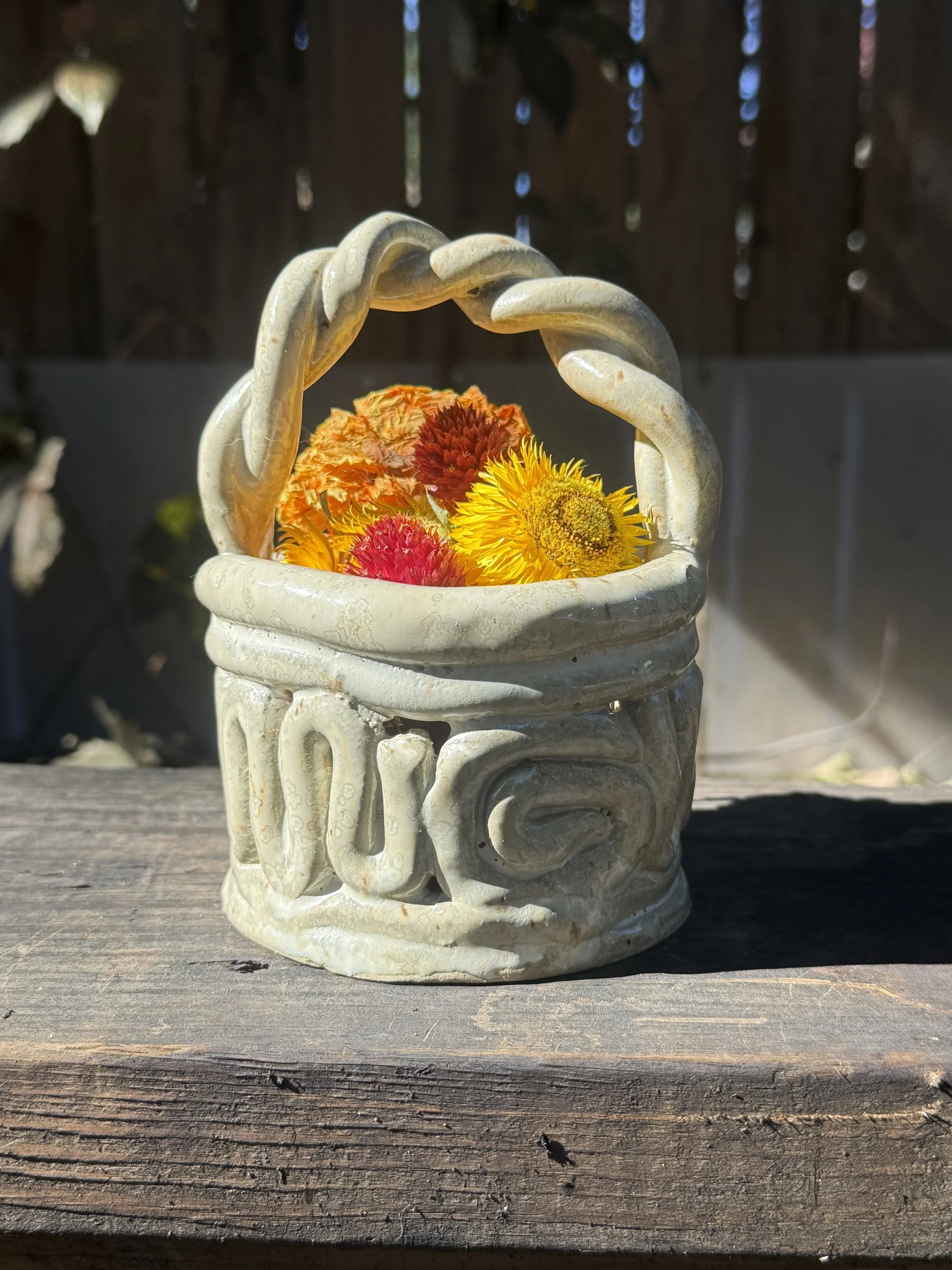 CLAY LAB: YOUTH HANDBUILDING