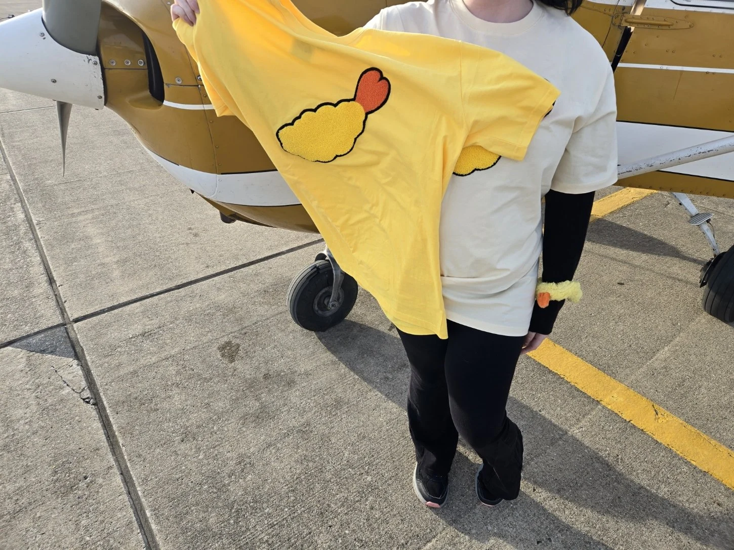 Fluffy Embroidery Tempura Shrimp Shirts - 2 colors!!