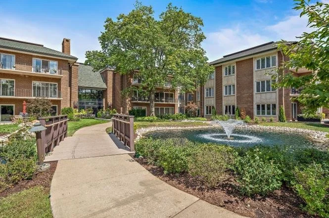 Redevelopment Site | Oak Brook, IL | Under Agreement 