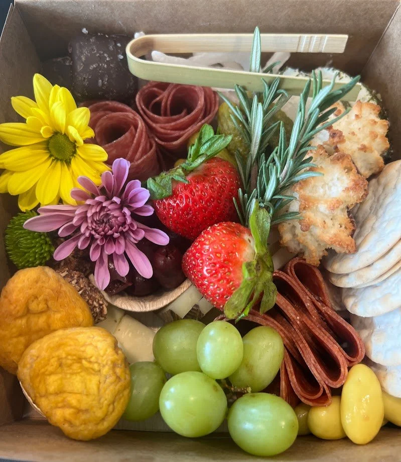 G&GI - 6 Platter 4.JPG