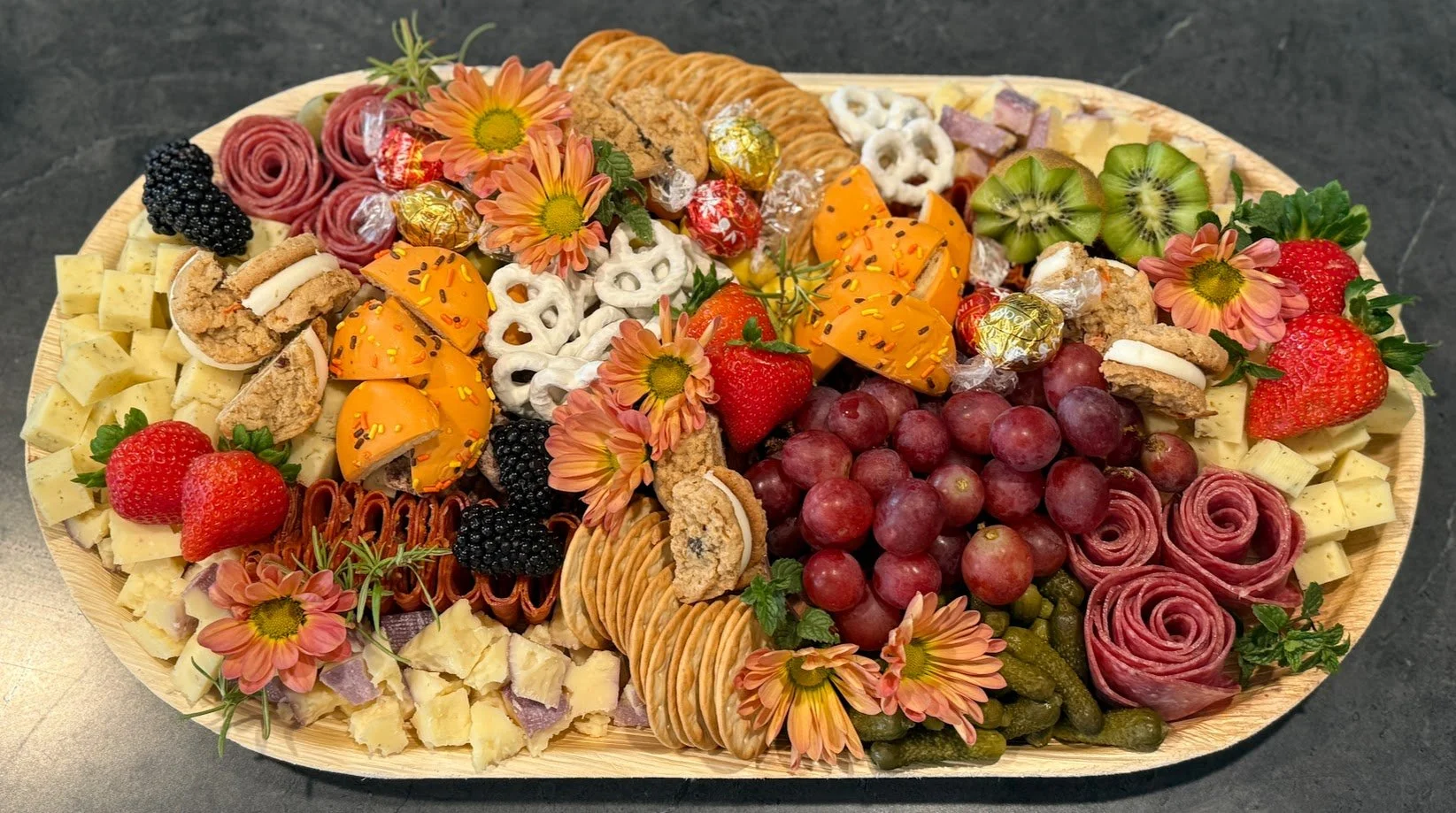 G&GI - 22 Platter 3.JPG