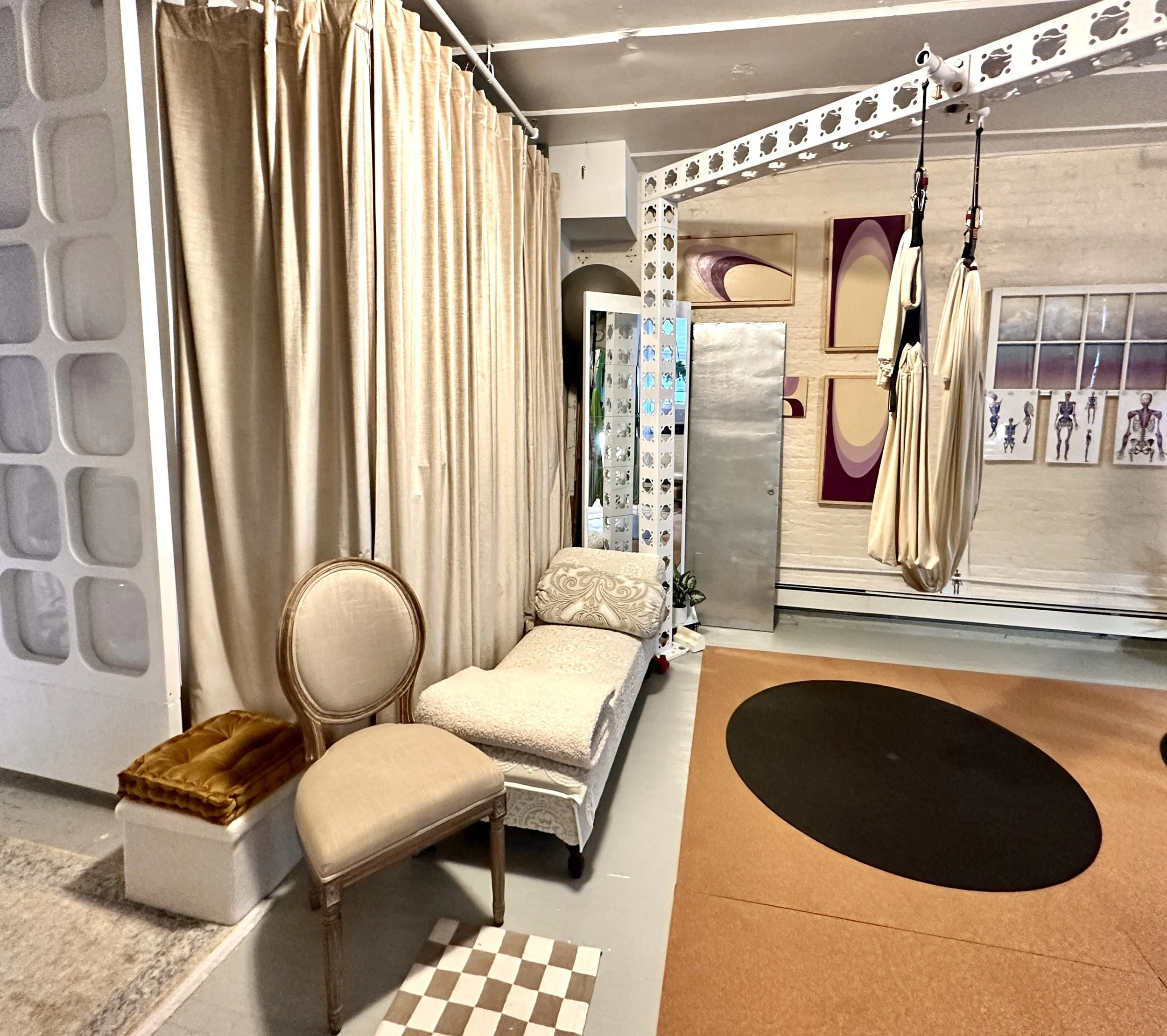 AM studio lounge.jpg