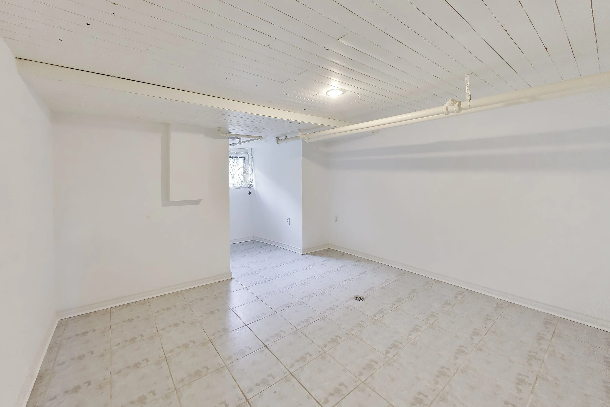 ar_0013.jpg