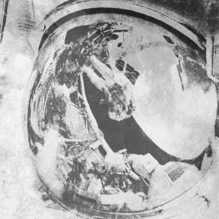 lo-fi lunar exploration