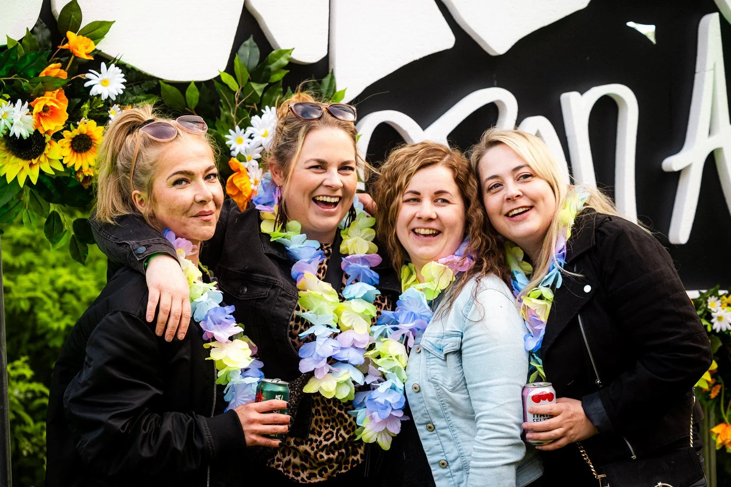 santaopenair_perjantai__small_villefofonoff-150.jpg