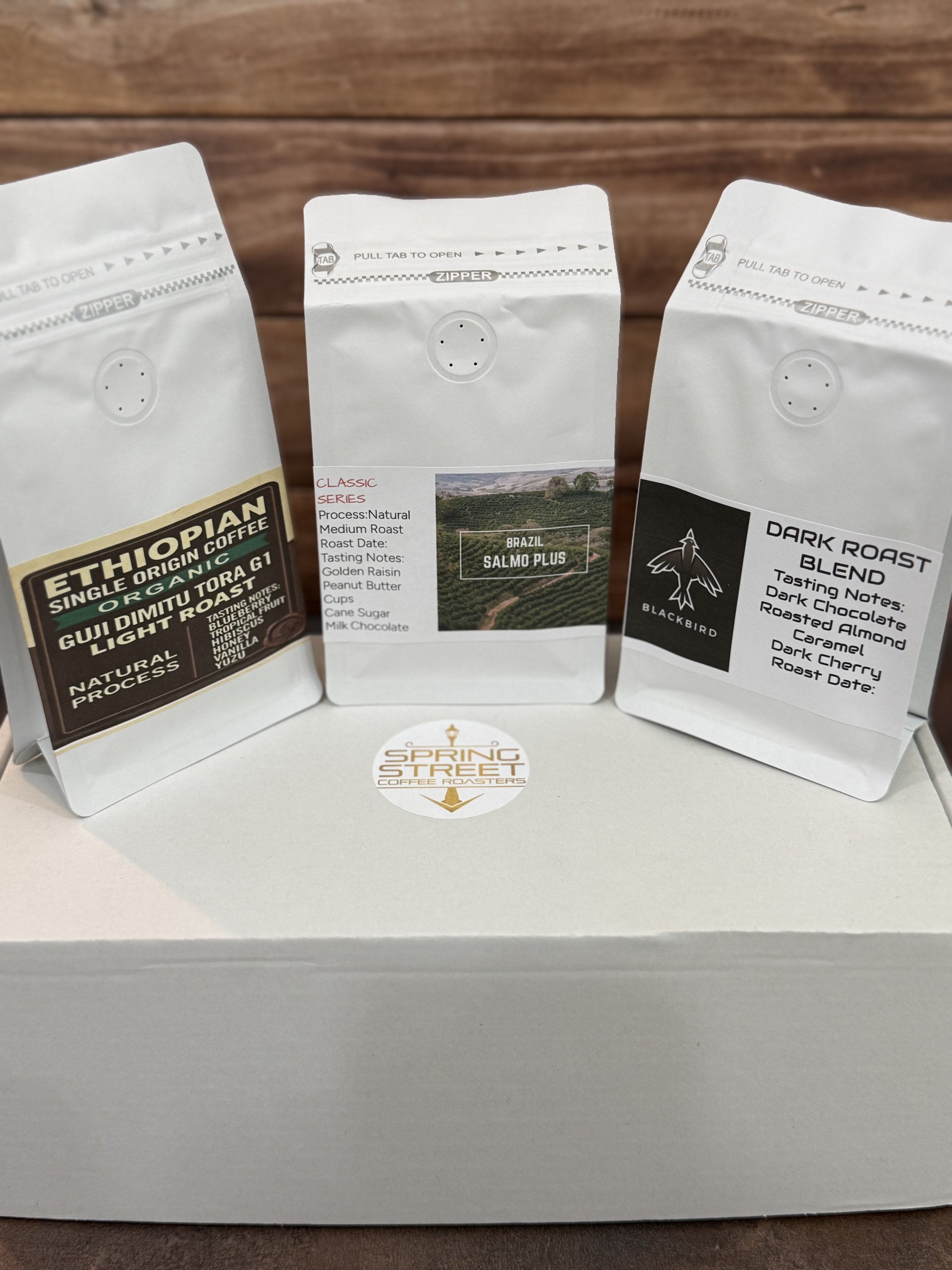 THE CLASSIC BOX-SAMPLE/GIFT BOX-3x-4oz BAGS