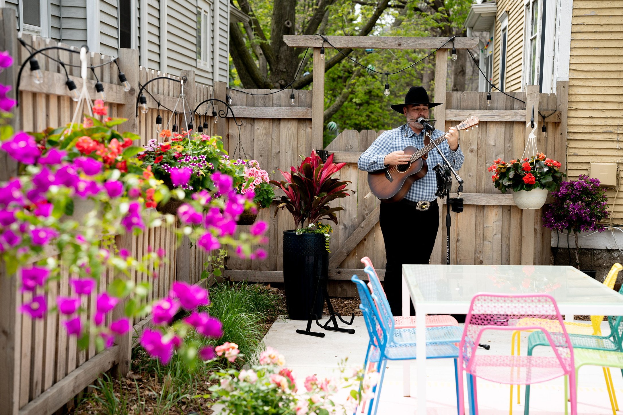Outdoor Parties - Solo Singer