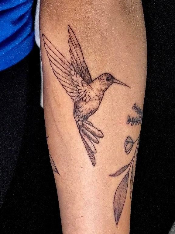 realistic-hummingbird-fine-line-forearm-tattoo.jpg