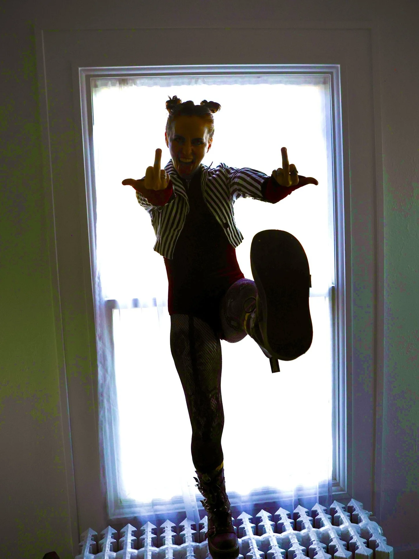 🔥 burn it all to the ground 🔥

The US is a dumpster fire right now.

Fvck ICE 🖕 This is what small d!ck energy looks like.
Terrorizing families, pulling people out of their homes, taking folks off the street, I am disgusted at the state of 
our co