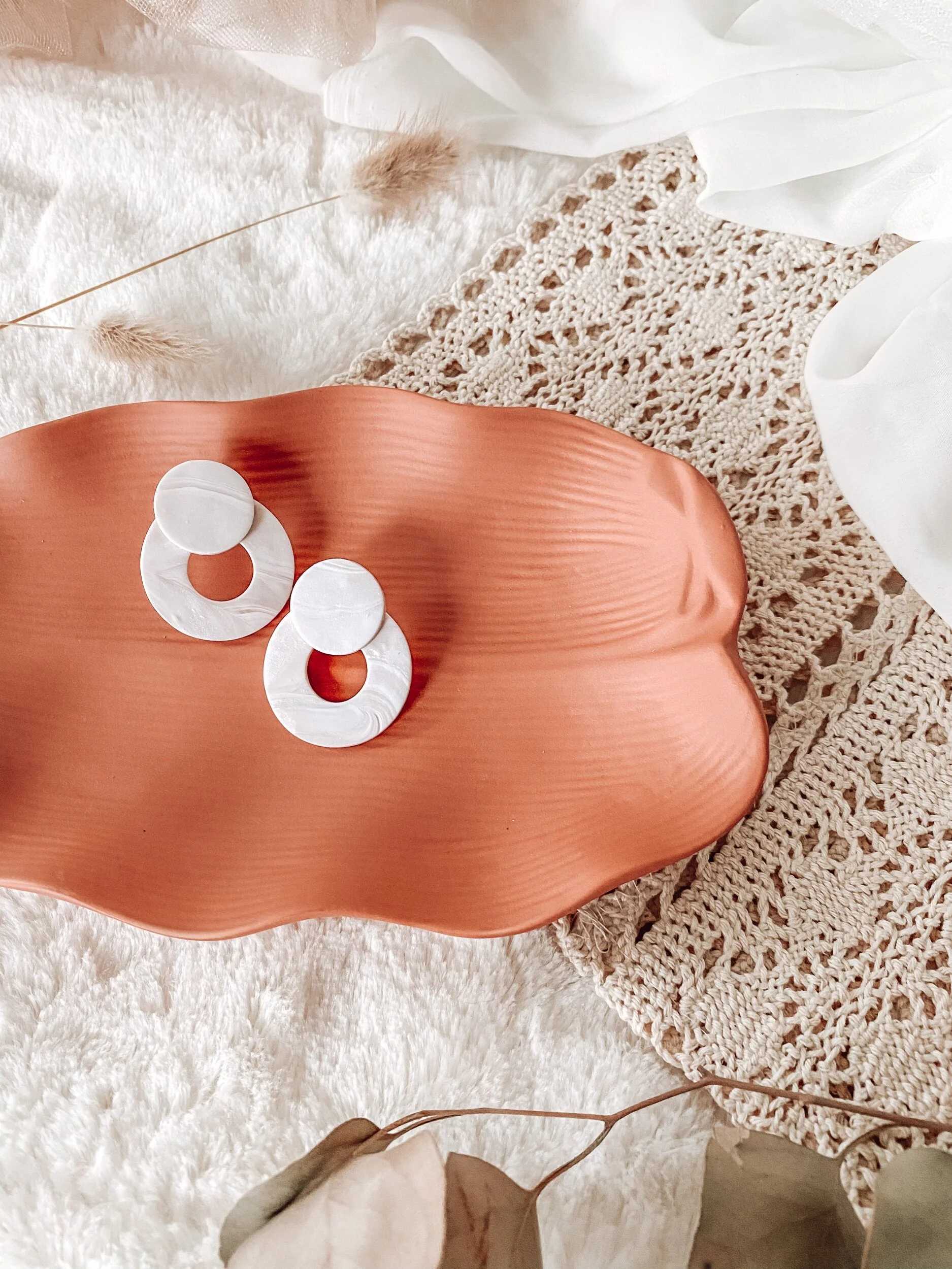 9EAAE3C4-02C8-4887-8556-47276B68F48D