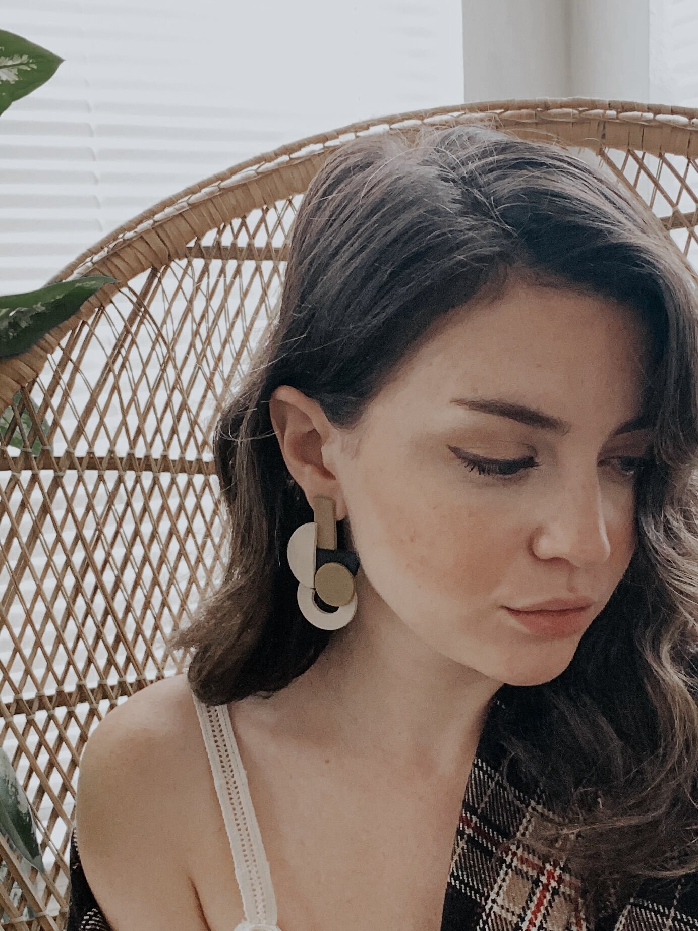 FA8B87AE-D4E6-4456-A0E7-836900012282