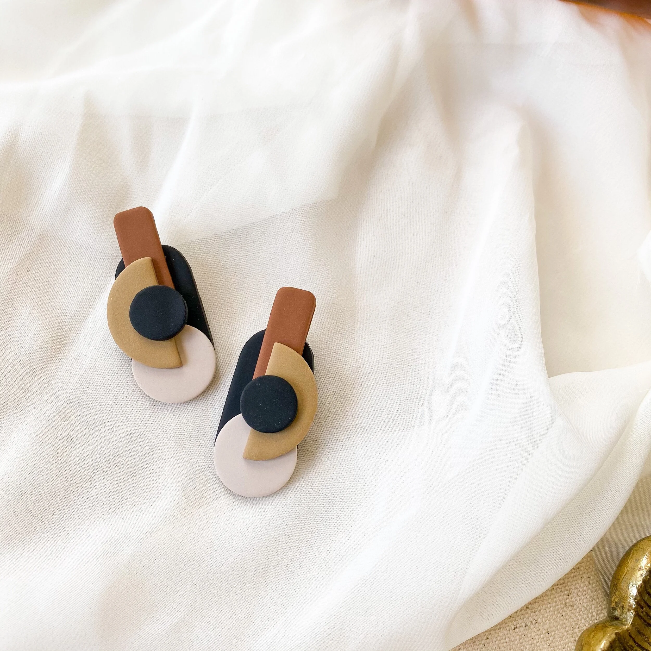 062A4A71-1ED2-4CBA-B4D2-03695218F62E