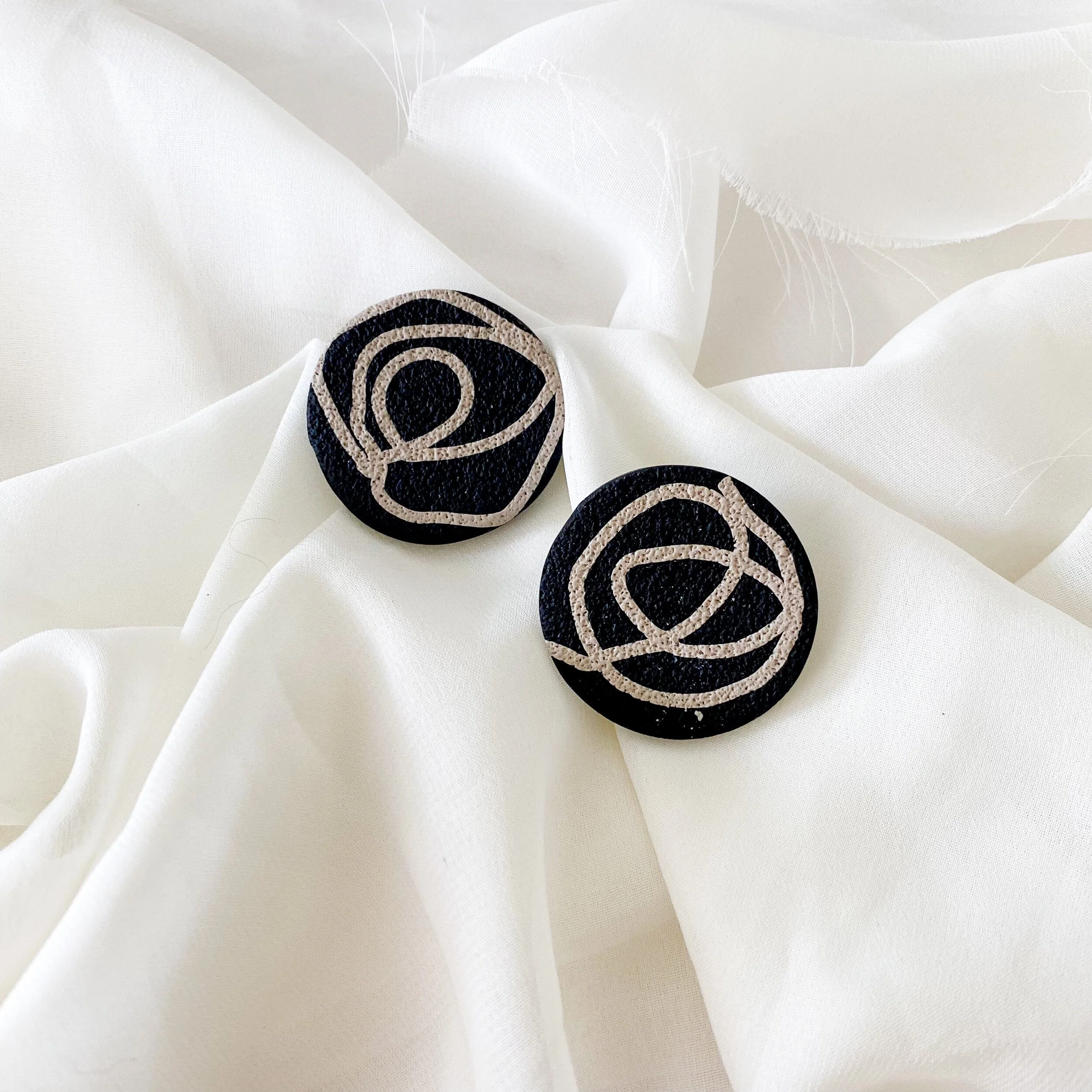 7AC2E883-0C13-4451-9DD1-EE1475987C03