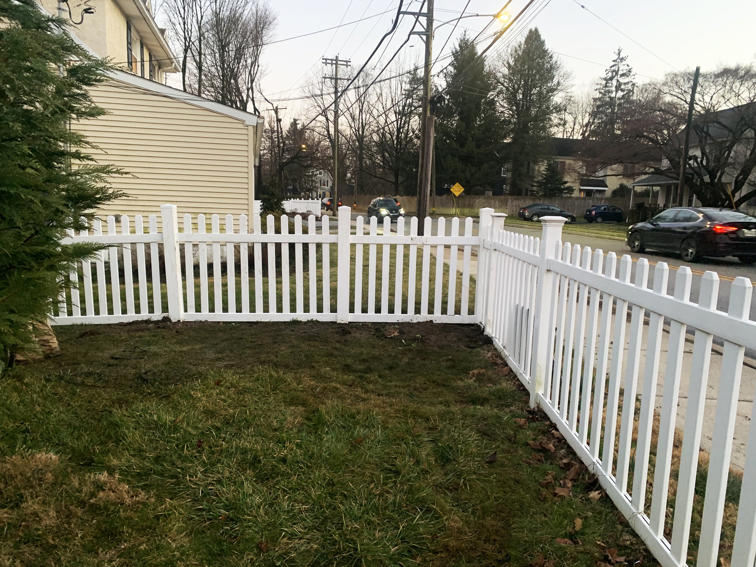 ochoas fence-05.jpg