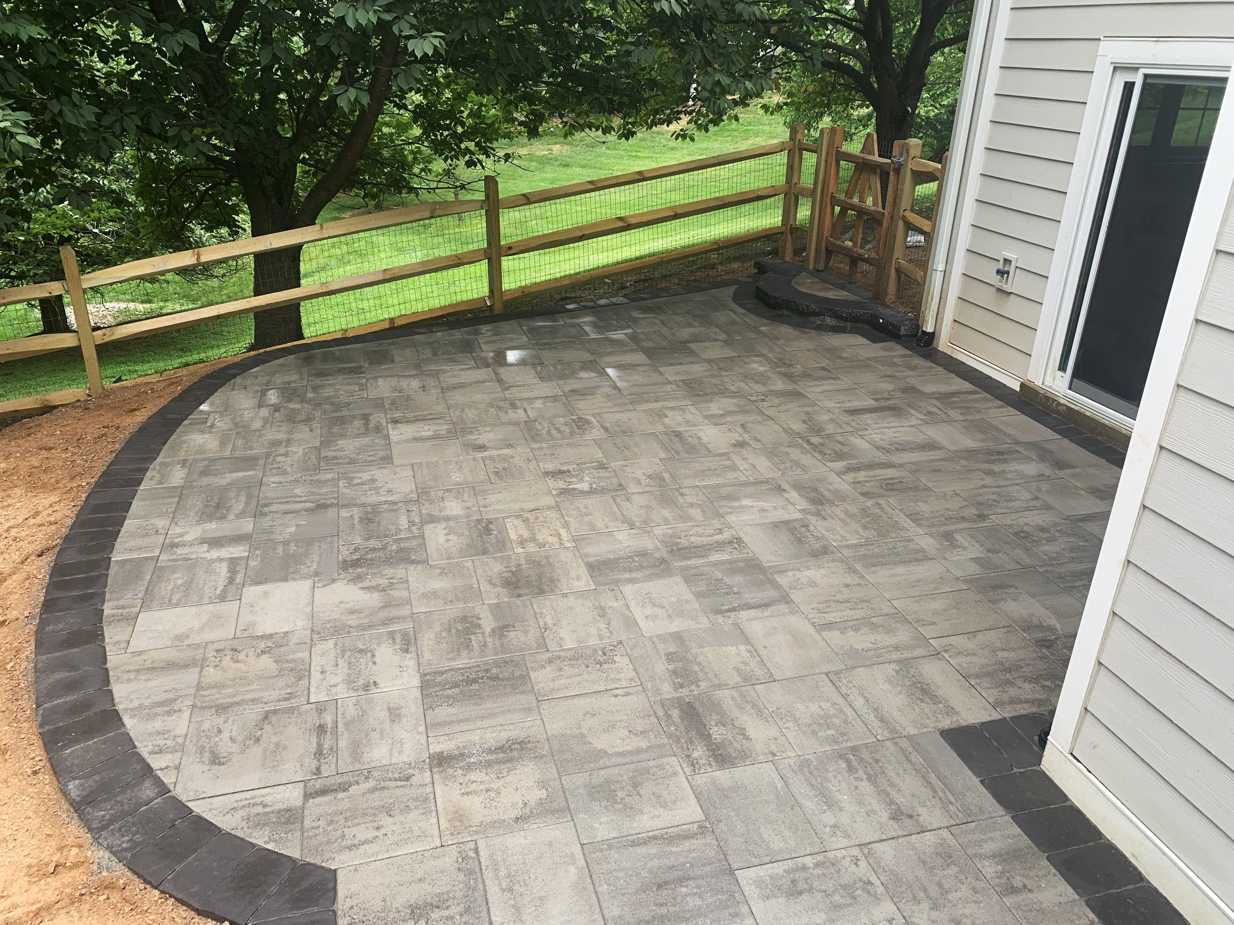 ochoas patio-03.jpg