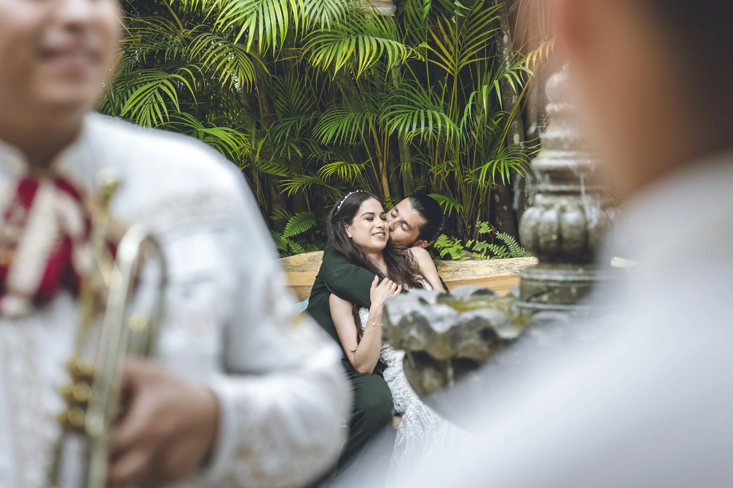 Erika & Justin at LA Mansion-356.jpg