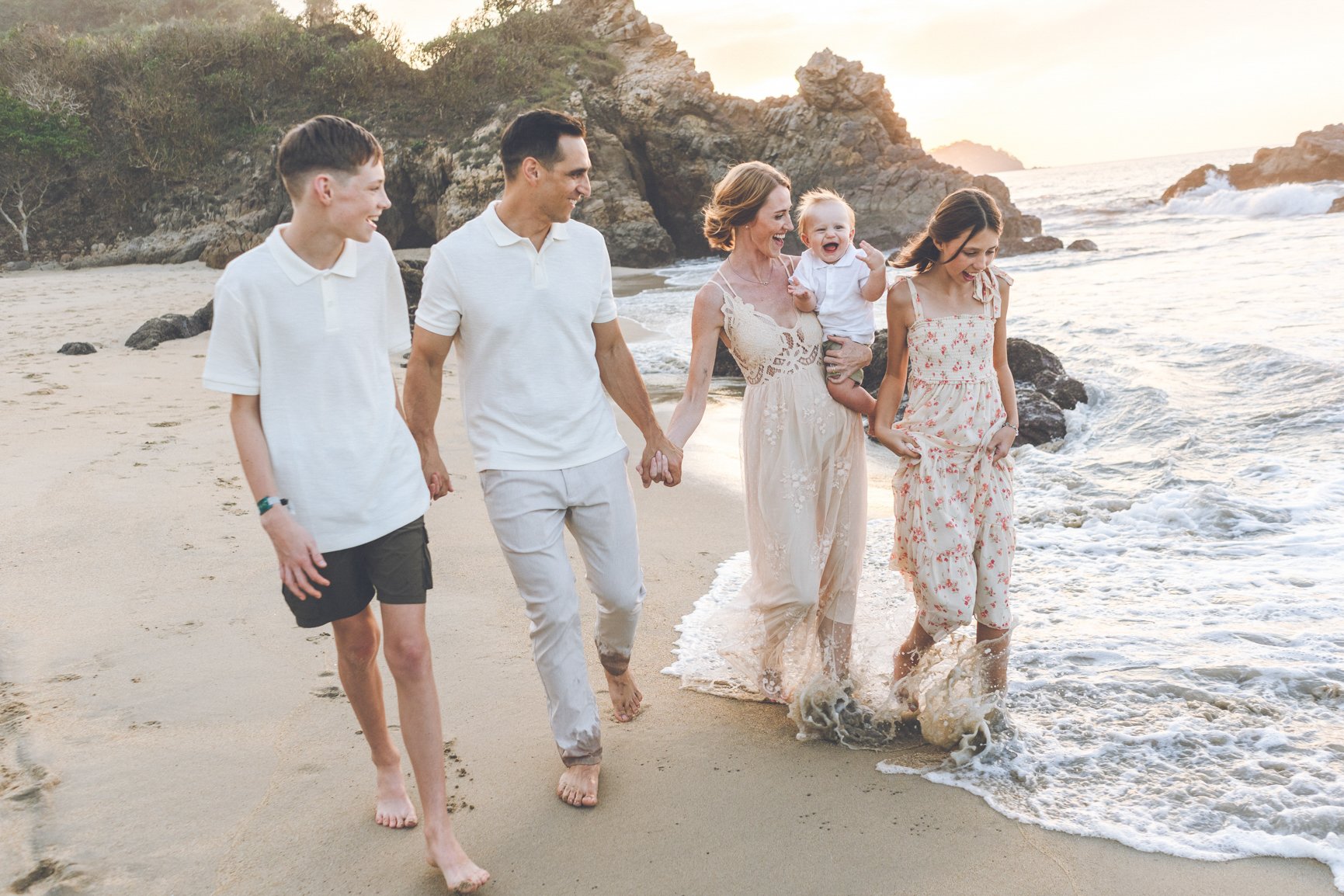 Family Beach Sessions Photographer in Sayulita, Mexico.