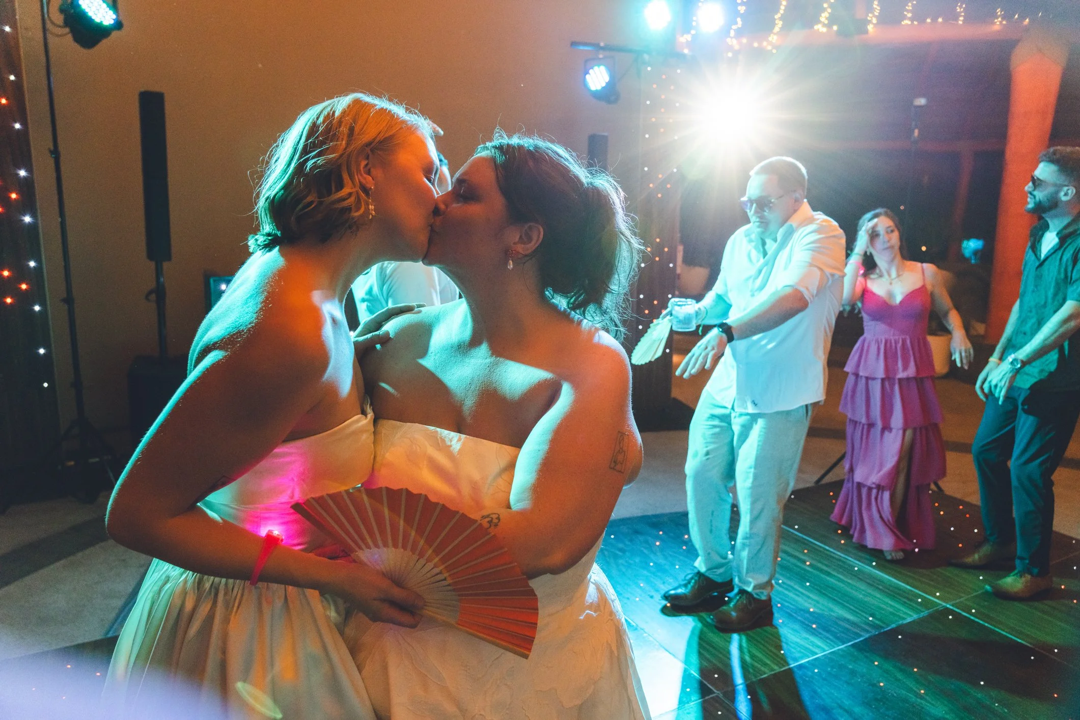 Danielle & Liz at Marival Armony-1042.jpg