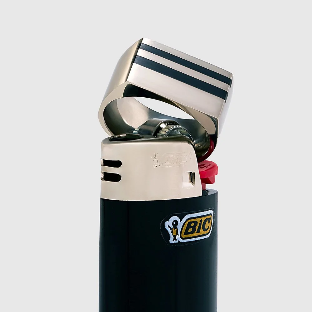 Cohesion + tension in product photography