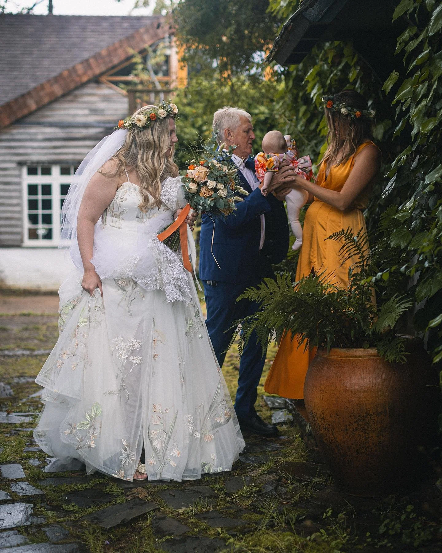 Some stunning images of the bride &amp; groom prep from @danielmbowers @sparks6080 wedding 🫶🏻🤍 Big shout out to @paulmalinowski for his incredible help on the day.
-
For all enquiries or to book your own Wedding film or photoshoot get in contact:
