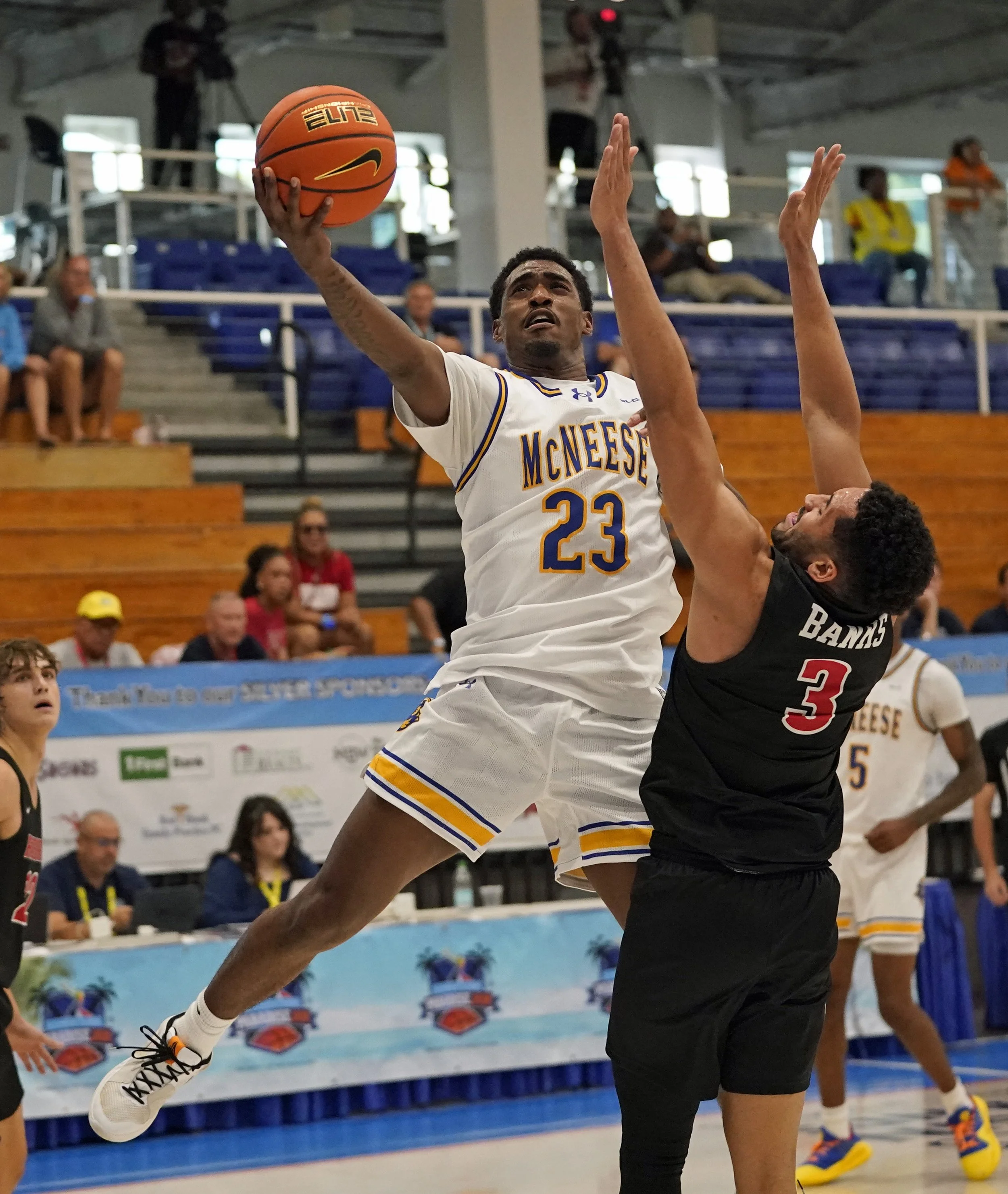 241122_Illinois State-McNeese State-BT 04.jpg
