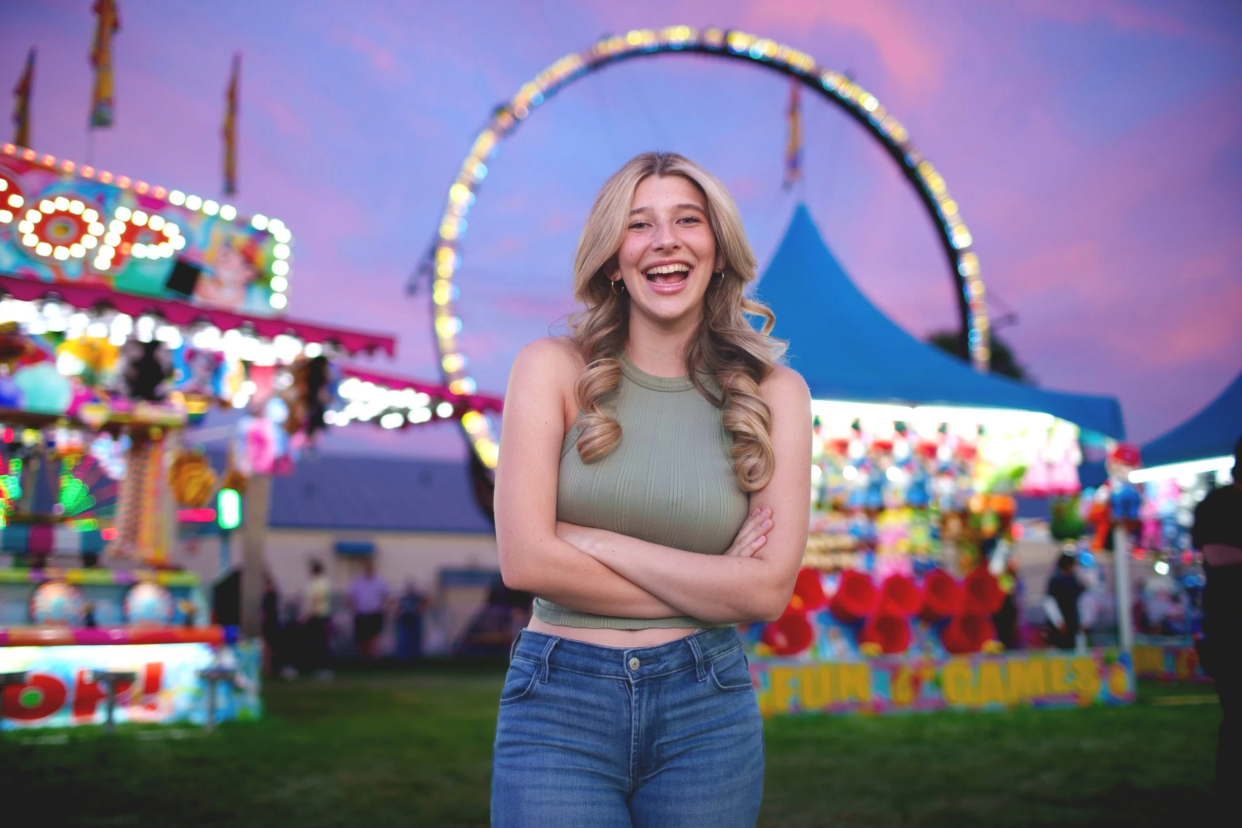 Senior Photo of highschool girl at the fair