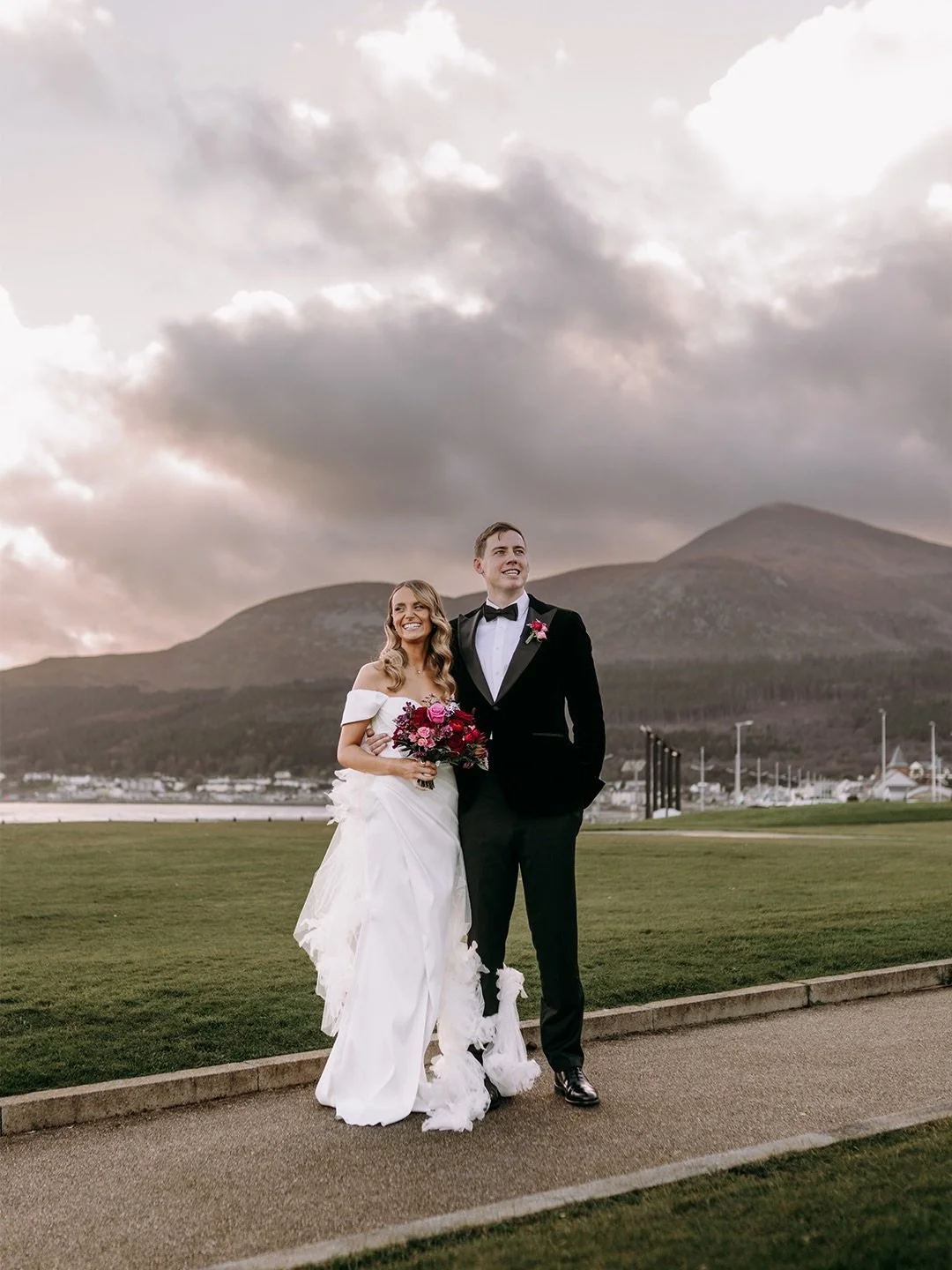 By the sea for Sophie &amp; Jonny&rsquo;s classy wedding at the @marineandlawn Slieve Donard.

⚡️

@solsticevisuals 
@cherish_life_celebrant 
@hairbyleahdavidson 
@sjjmakeupartist 
@janets_flowers 
@hollysax_ 
@annasnumber
