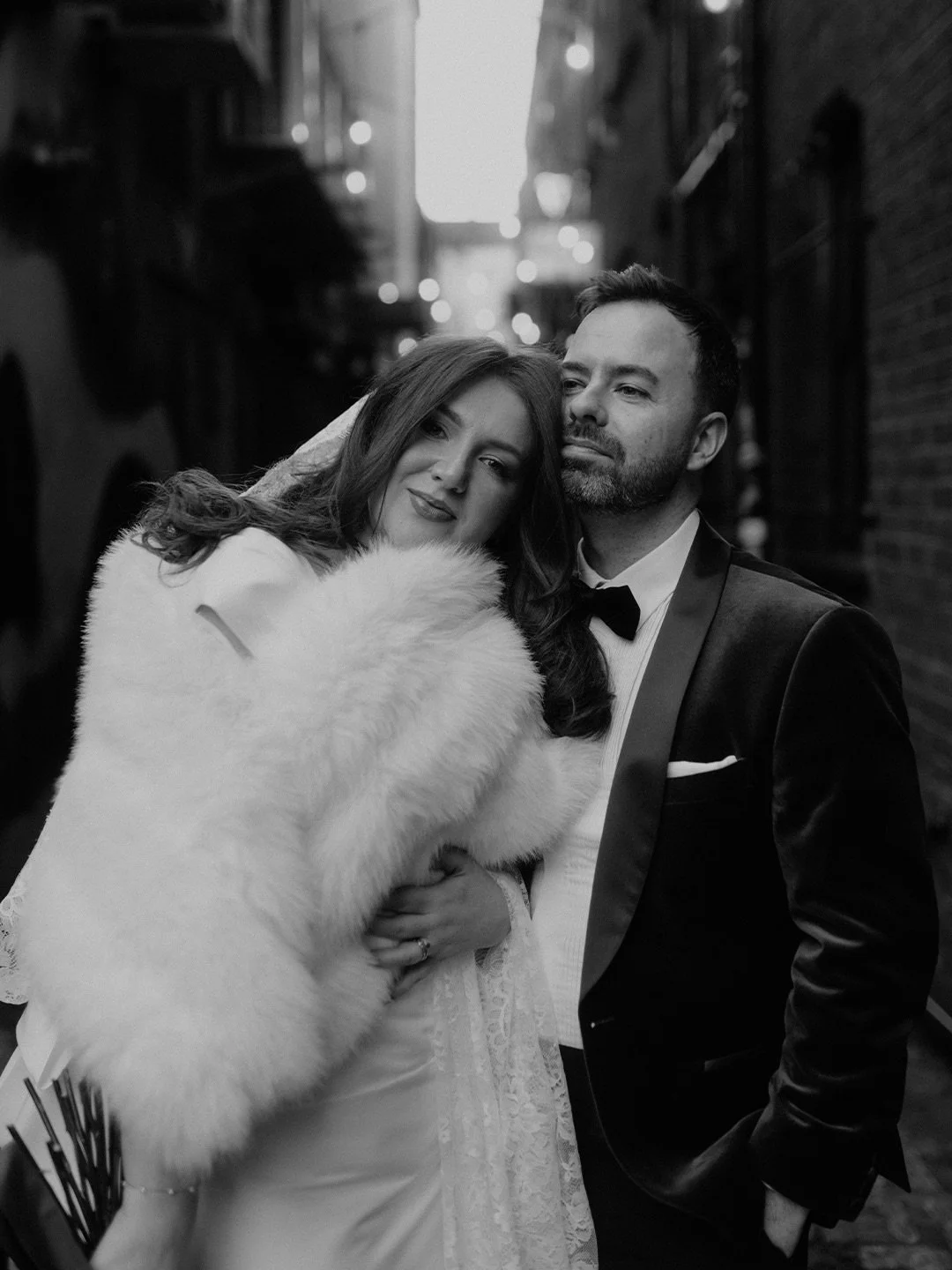 City lovers Jade &amp; Gary looking cosy on their early January wedding at @fitzbelfast.

⚡️

@fitzbelfast 
@sjjmakeupartist 
@makila_berry 
@itsfluffni 
@sewgoodni 
@statementmenswear 
@michaeloneillweddingservices