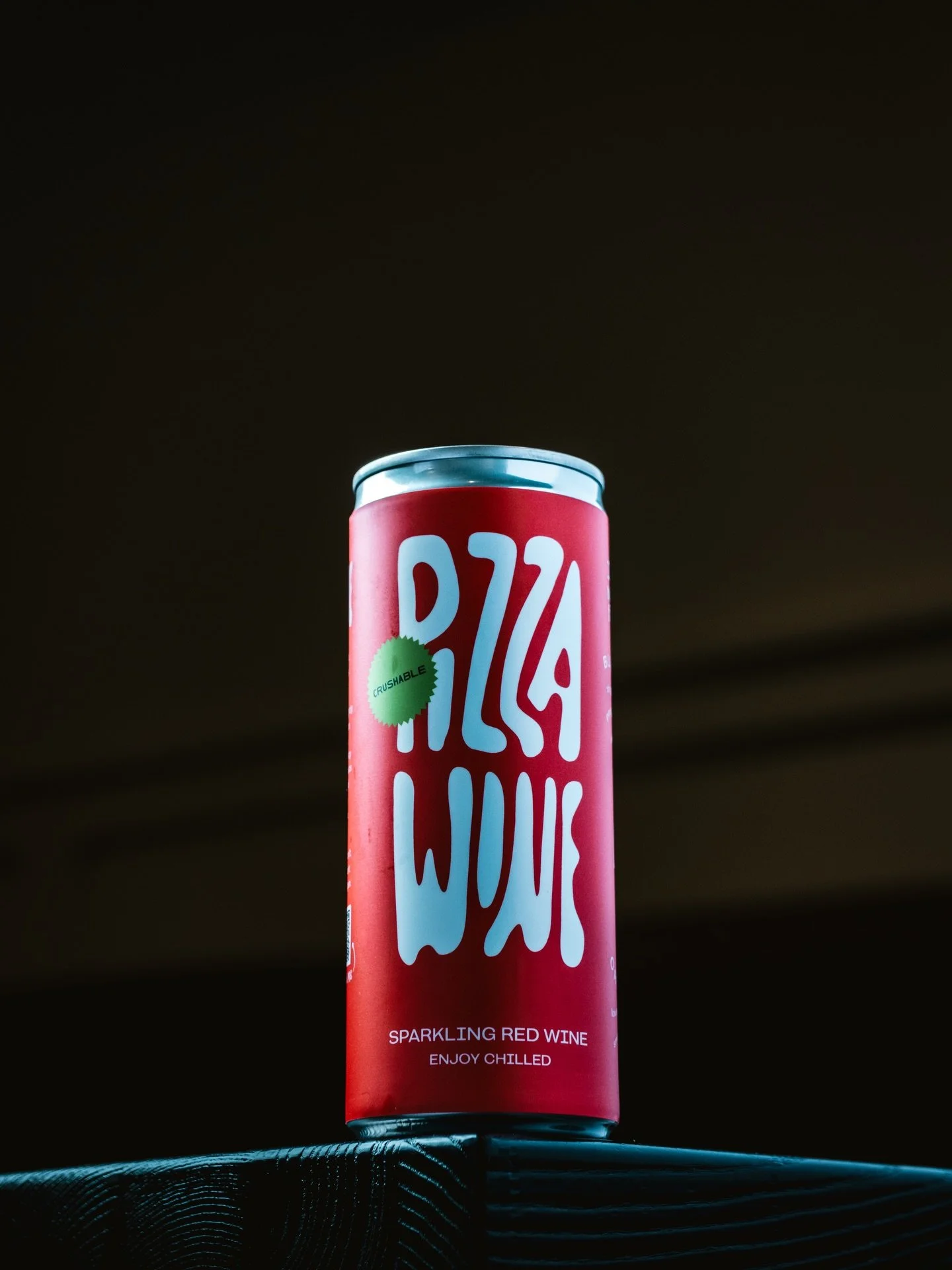 @its.pizzawine 
Beautifully sparkling, perfectly bubbly and the perfect match for our pepperoni! 🍕 🍷
.
.
#pizzawine #bostoneats #wine #pizza