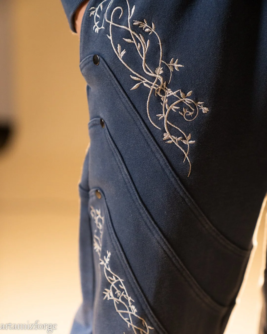 Elven Armor Blue-20.jpg