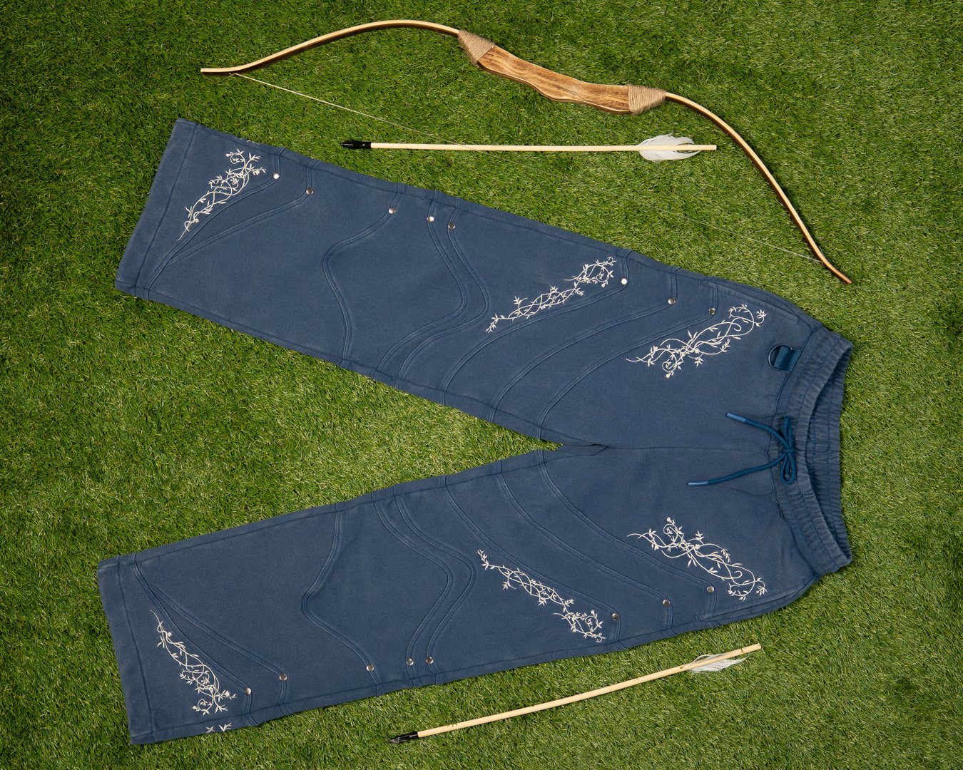 ElvenFlatlays_20260504_18.jpg