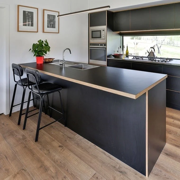Kitchens - Classic, modern, traditional, industrial, walk-in butlers ...