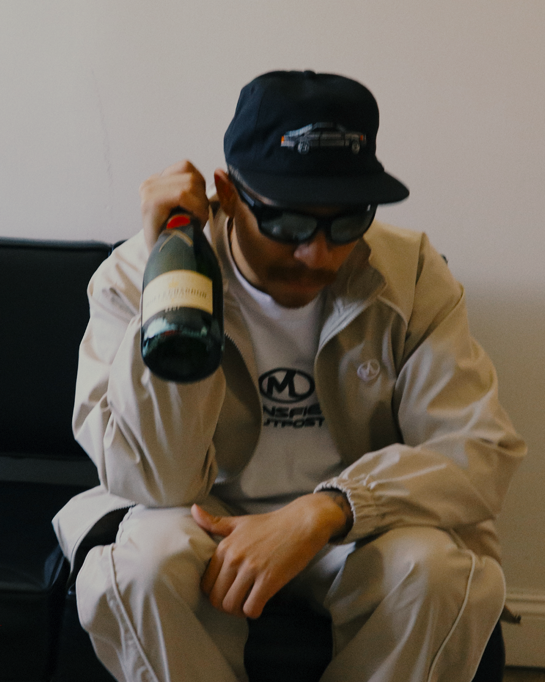 Couch Bottle post.png