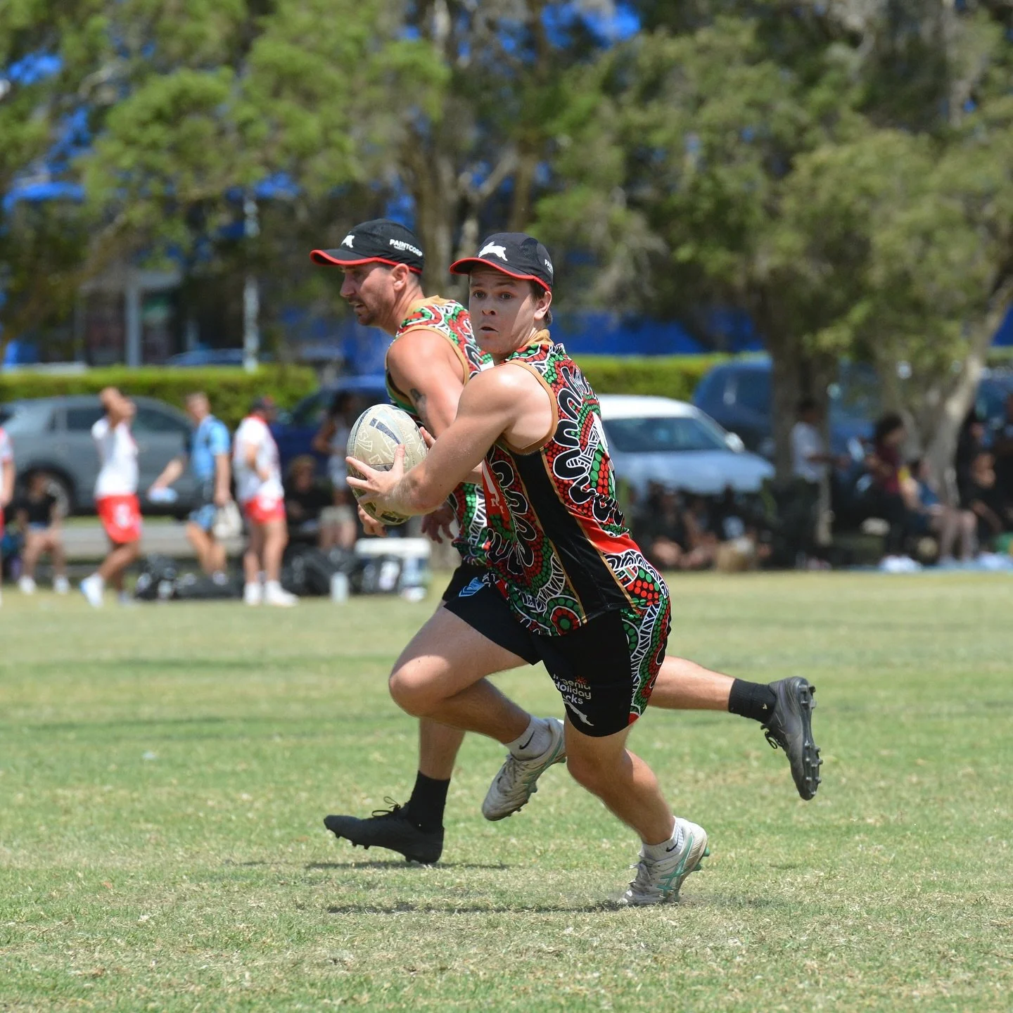 Hold your finger on the dots and slide across to watch Luca fly 👀🤭 @_martinlucaking_ 
Happy #GameFaceFriday and HAPPY GAME DAY! We’re so stoked that Friday Night Finals Footy is here 😎🫱🏼‍🫲🏽 
See you at BANKSTOWN & TEMPE to suppo