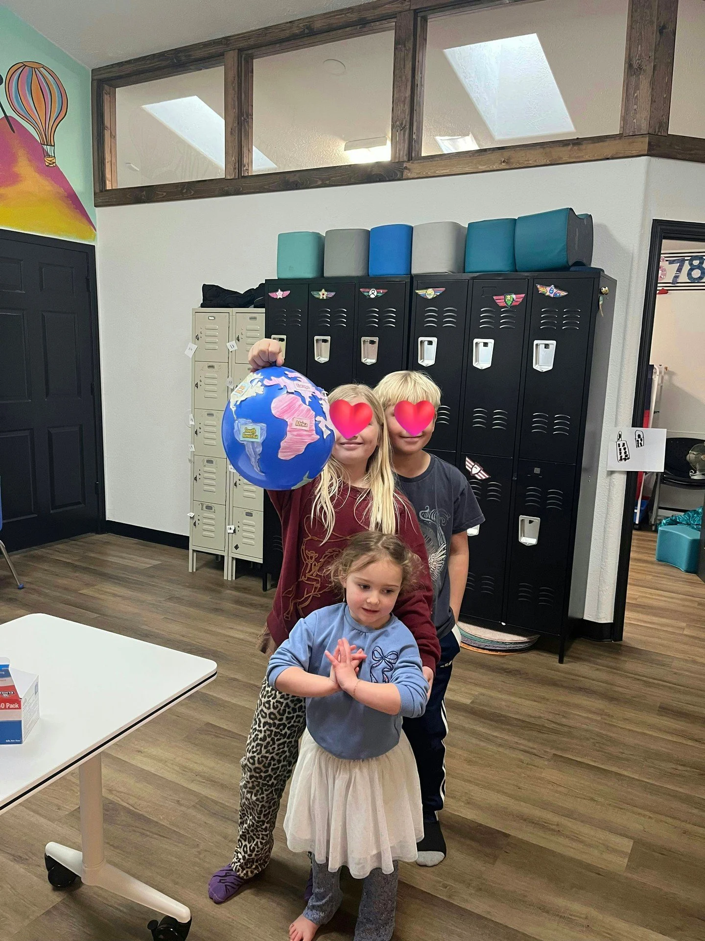 It's a big, beautiful world! 🌎

Homeschooling is. . . connecting with one another, connecting with friends of different ages/levels/experiences, and connecting with our world! We love that we get to provide a unique, engaging, and hands-on experienc