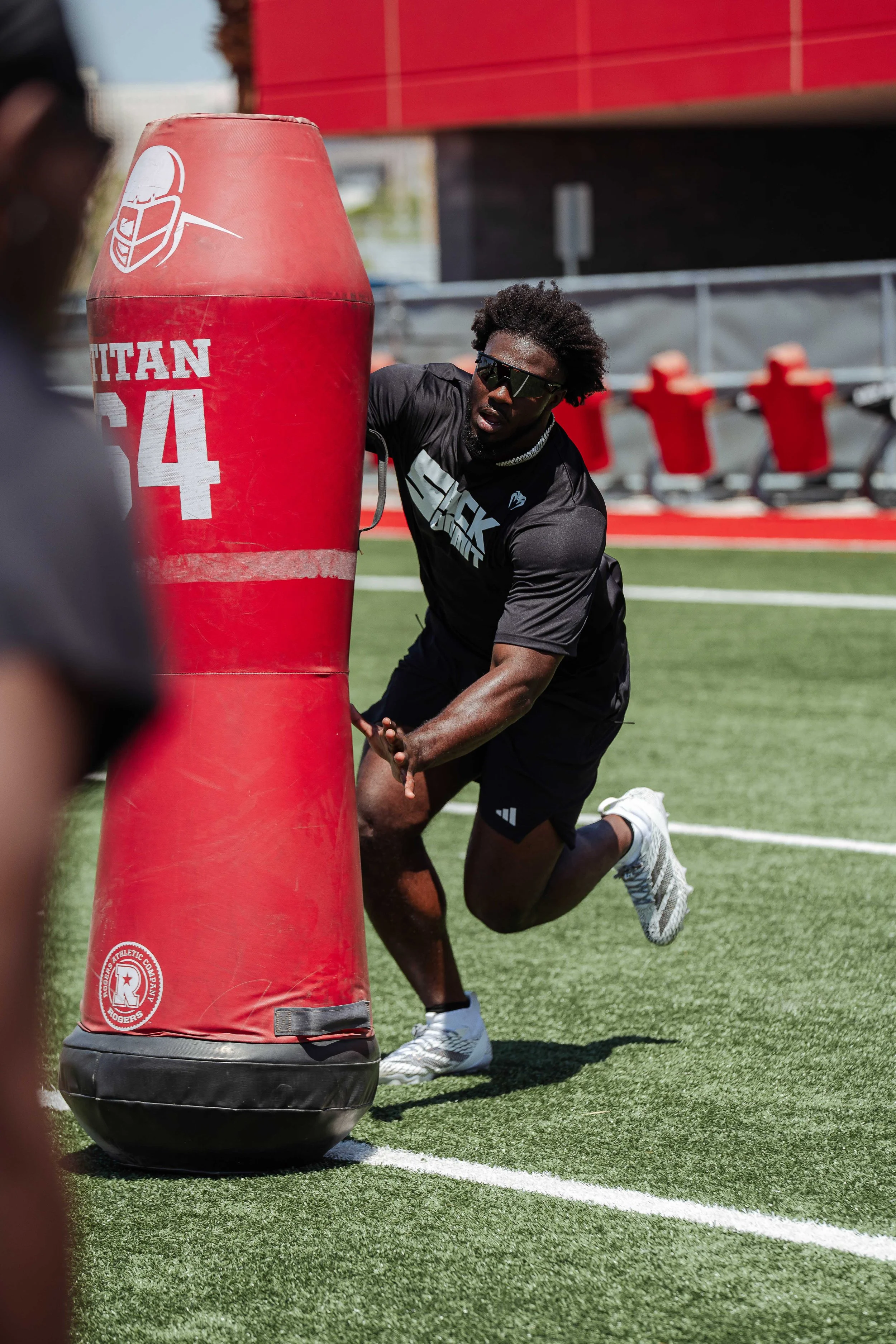 Field_UNLV_SackSummit_2025_250626_ECB00537.jpg